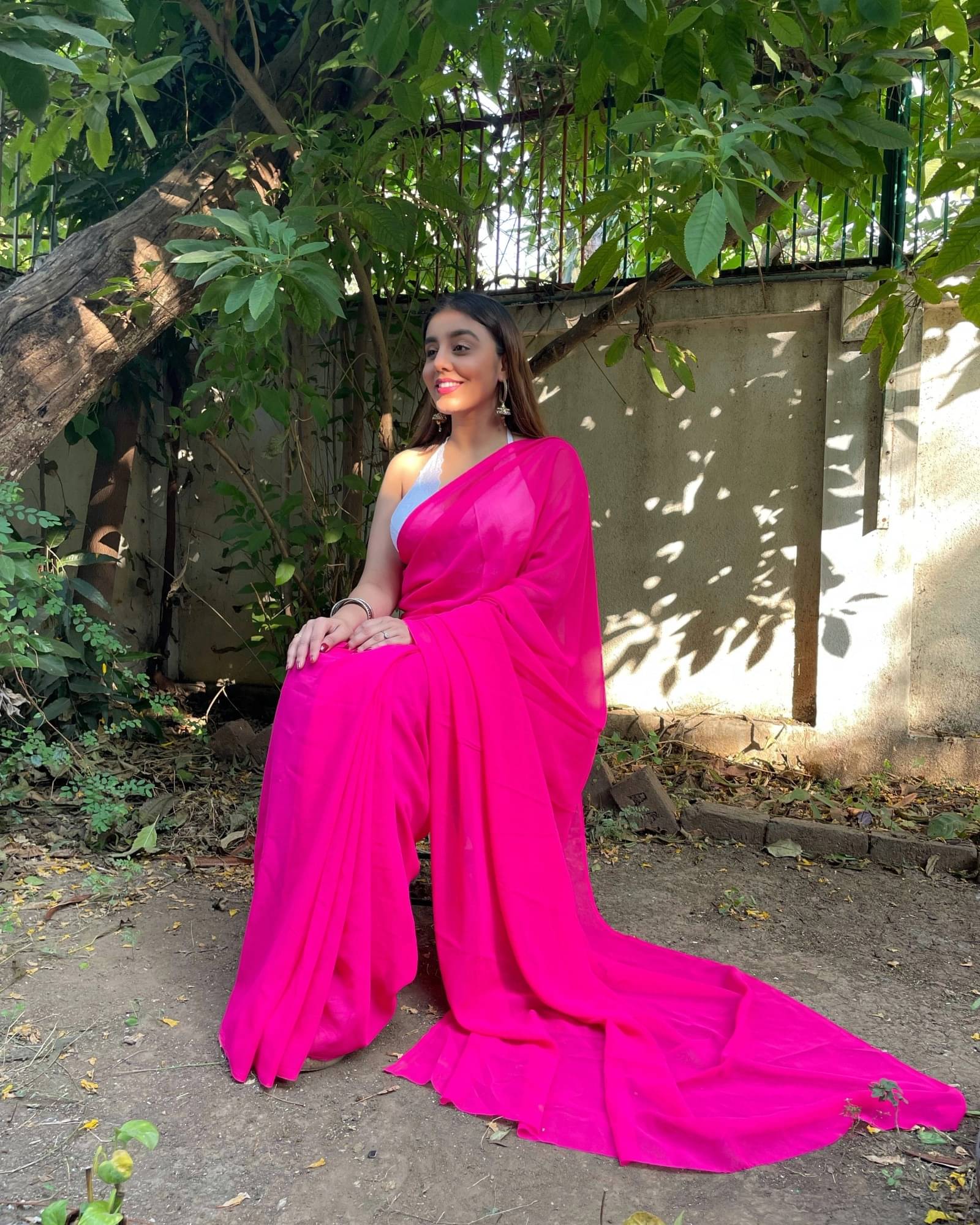     			ANAND SAREES Georgette Solid Saree With Unstitched Blouse Piece ( Pink )