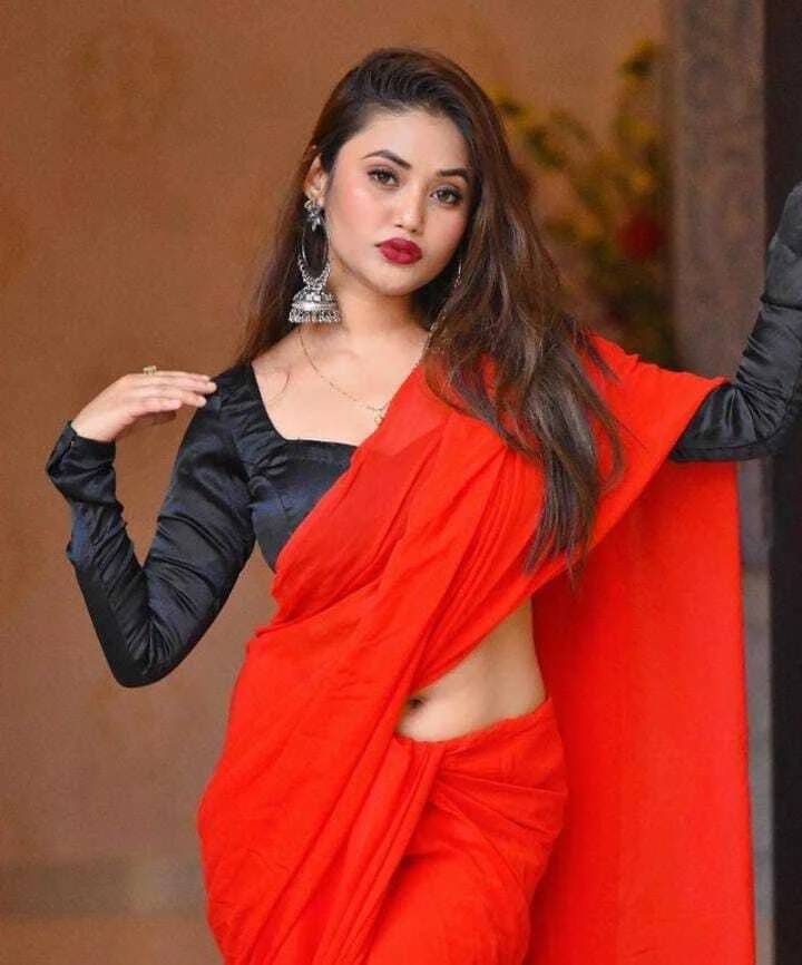     			ANAND SAREES Georgette Solid Saree With Unstitched Blouse Piece ( Red )
