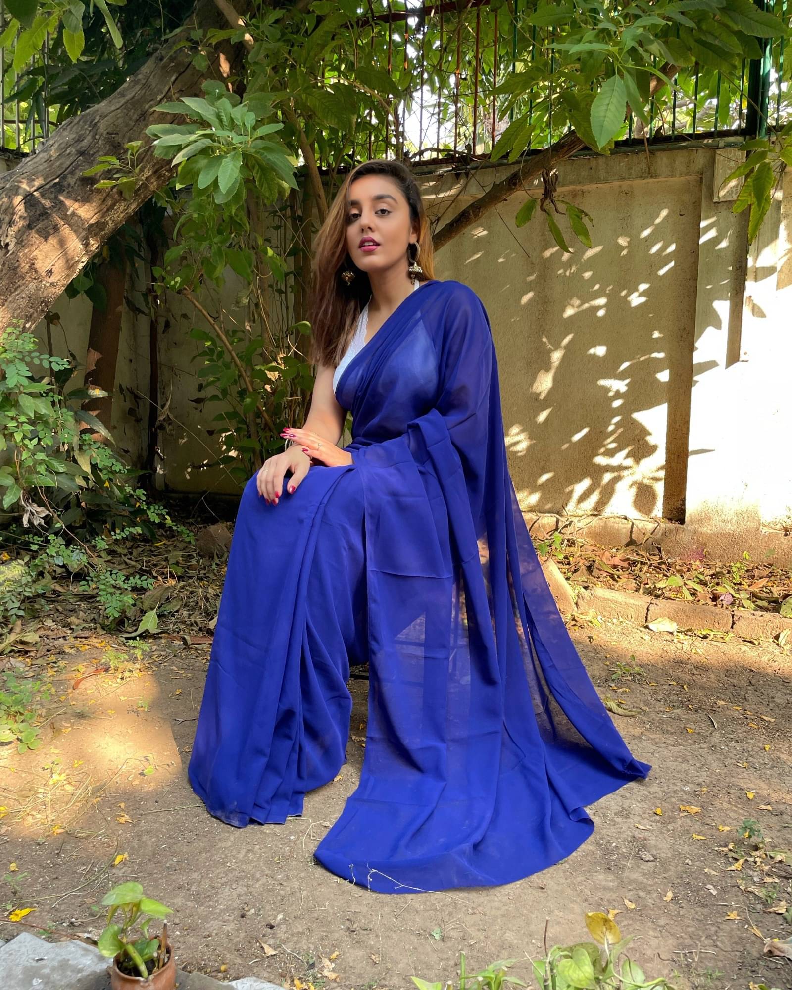     			ANAND SAREES Georgette Solid Saree With Unstitched Blouse Piece ( Blue )