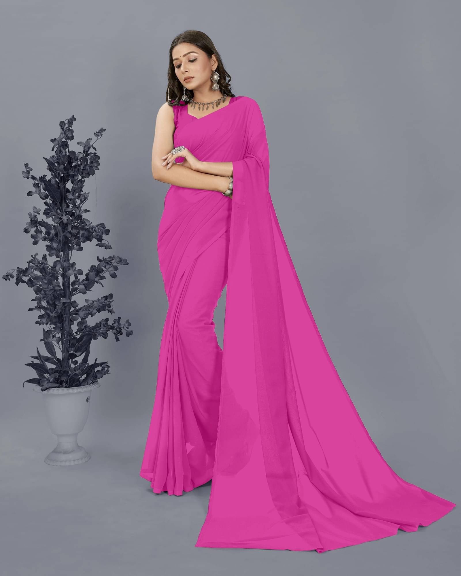 ANAND SAREES Georgette Solid Saree With Unstitched Blouse Piece ( Pink ) ANAND SAREES Georgette Solid Saree With Unstitched Blouse Piece ( Pink )