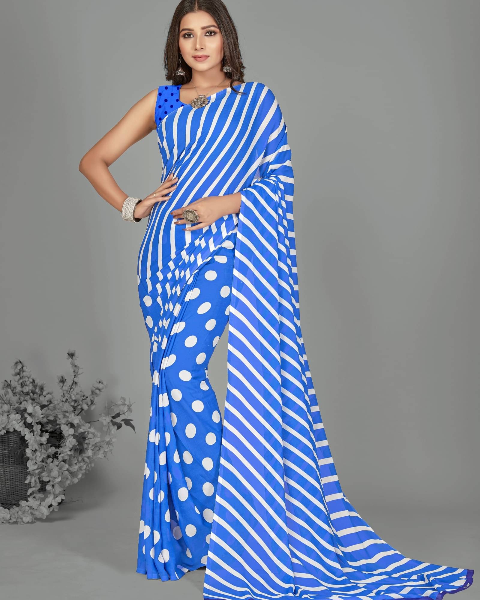     			ANAND SAREES Georgette Striped Saree With Unstitched Blouse Piece ( Multicolor )
