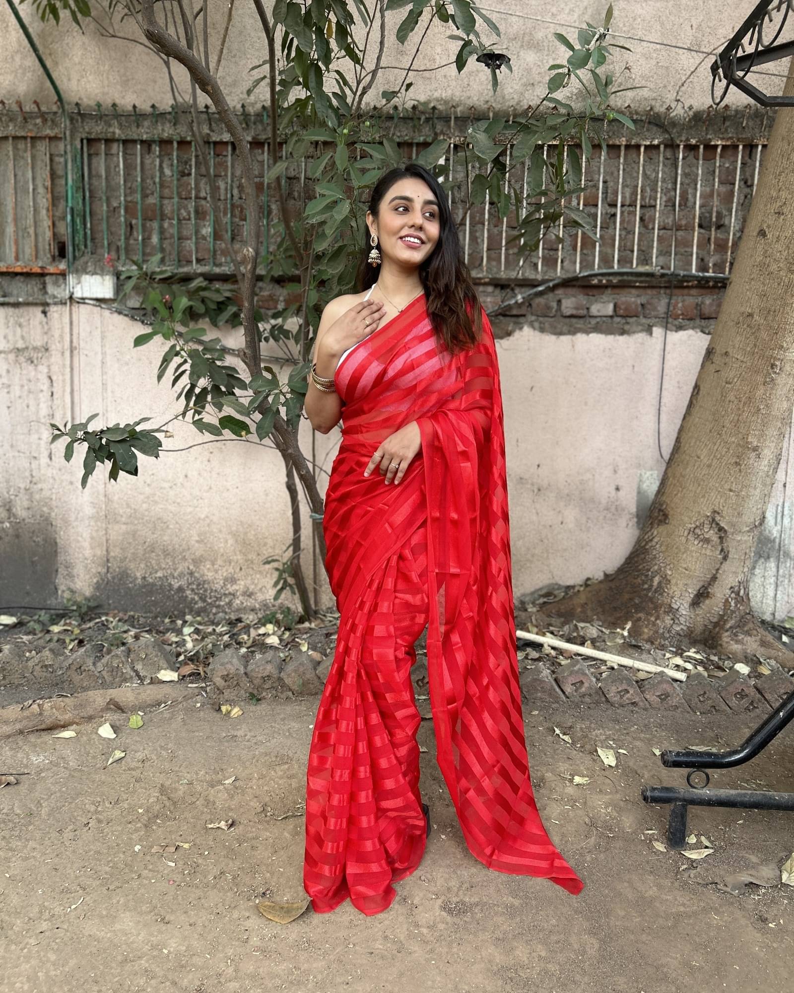    			ANAND SAREES Satin Striped Saree With Unstitched Blouse Piece ( Red )