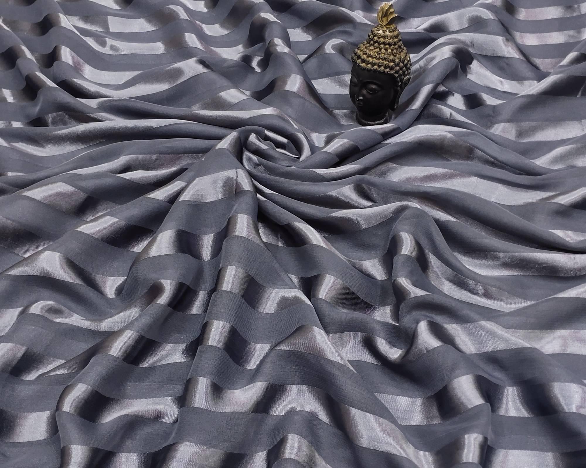     			ANAND SAREES Satin Striped Saree With Unstitched Blouse Piece ( Grey )