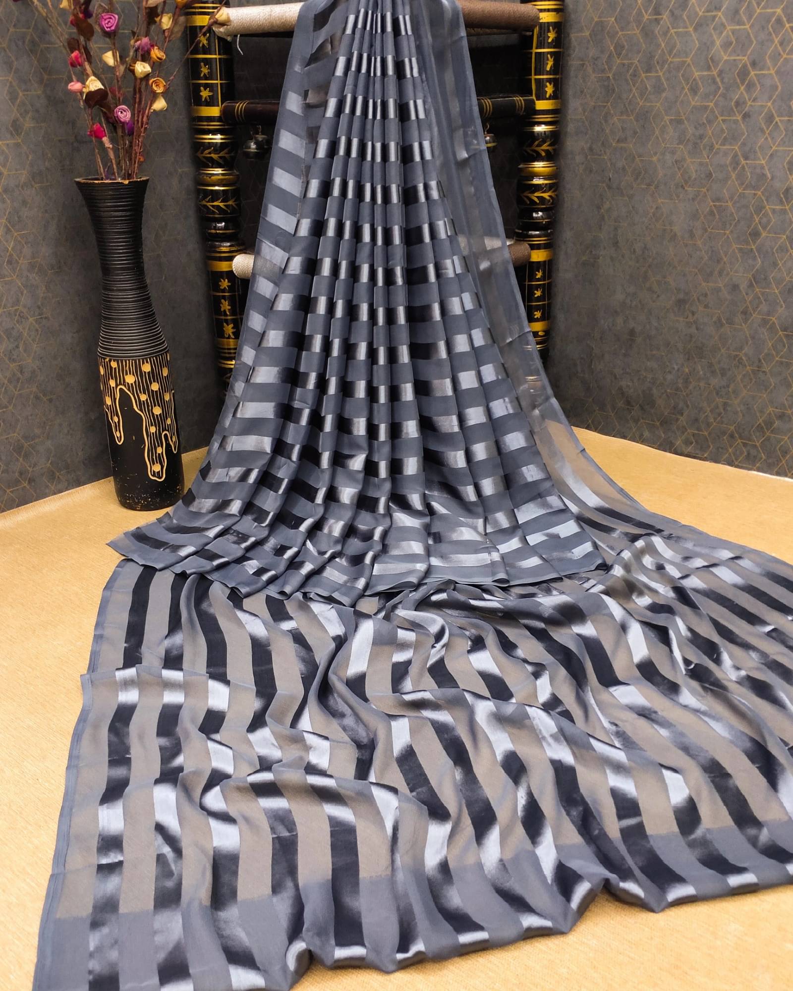     			ANAND SAREES Satin Woven Saree With Unstitched Blouse Piece ( Grey )