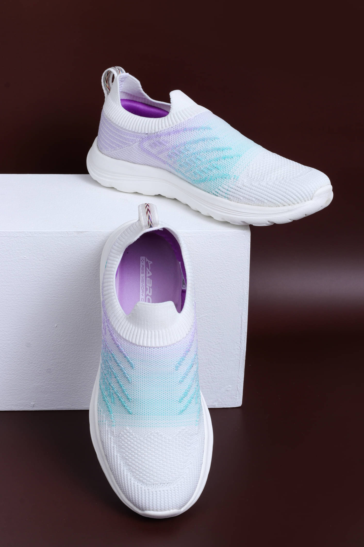     			Abros - Off White Women's Aerobics Shoes