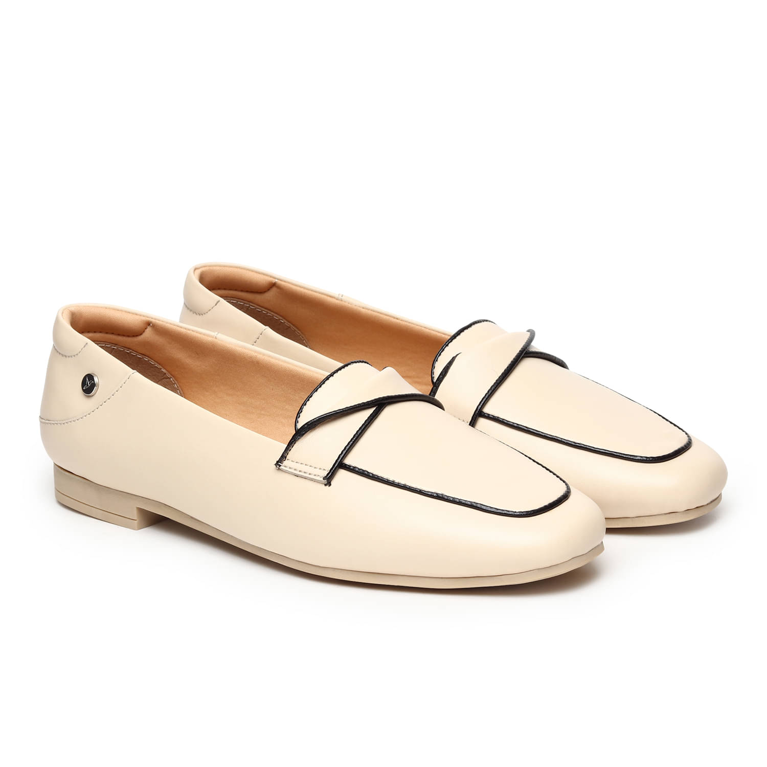     			Yoho Beige Women's Loafers