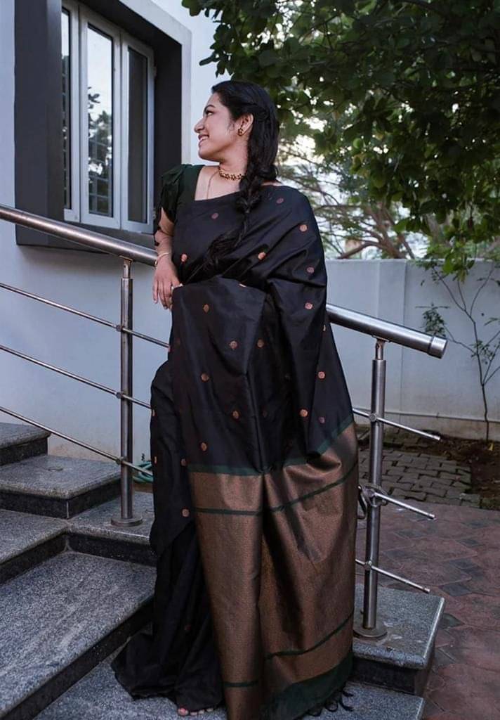 fab woven Art Silk Woven Kanjeevaram Sarees With Unstitched Blouse Piece ( Black ) fab woven Art Silk Woven Kanjeevaram Sarees With Unstitched Blouse Piece ( Black )