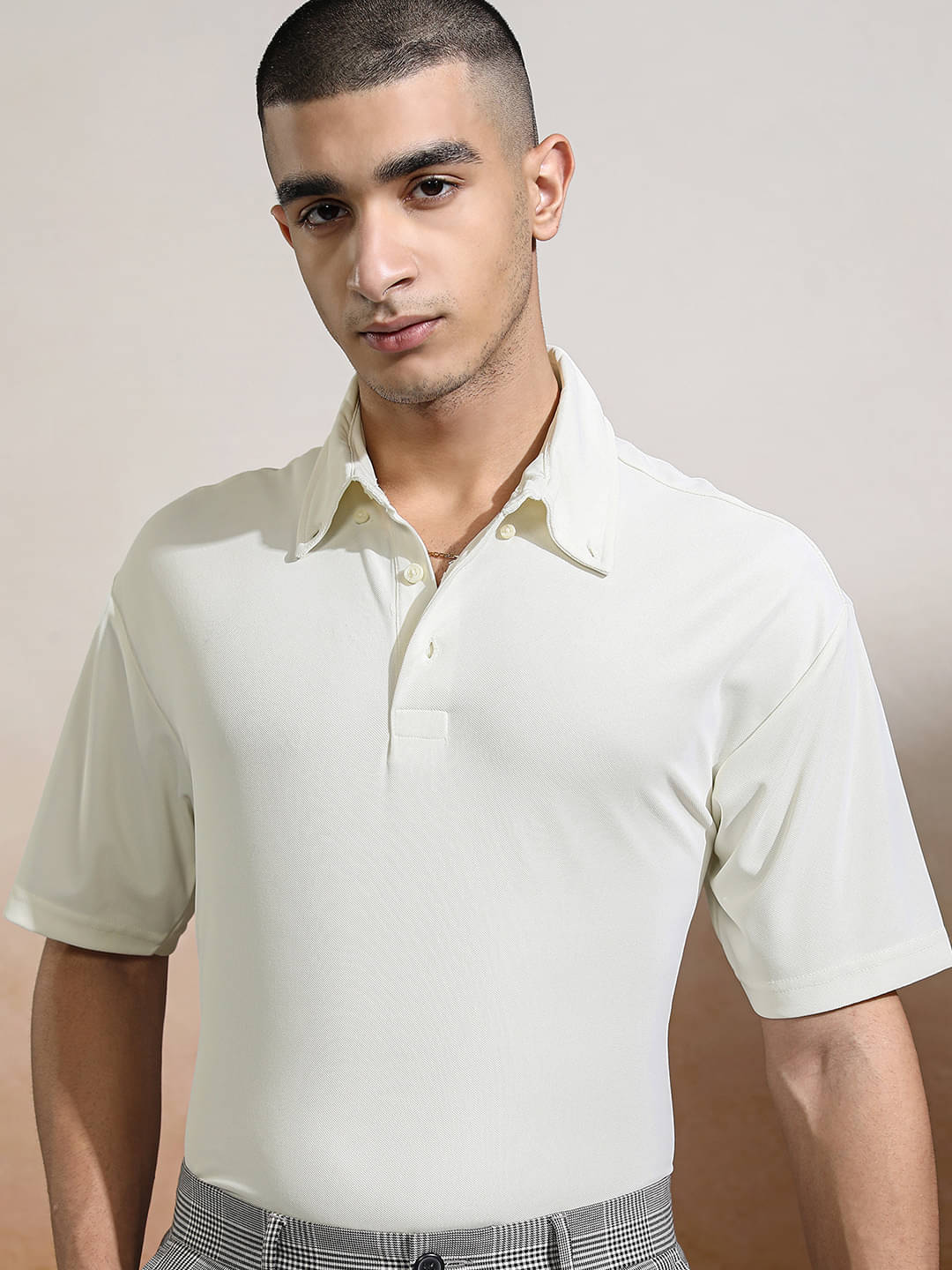 Highlander Men Polyester Relaxed Fit Solid Polo T Shirt ( Off White ) Highlander Men Polyester Relaxed Fit Solid Polo T Shirt ( Off White )