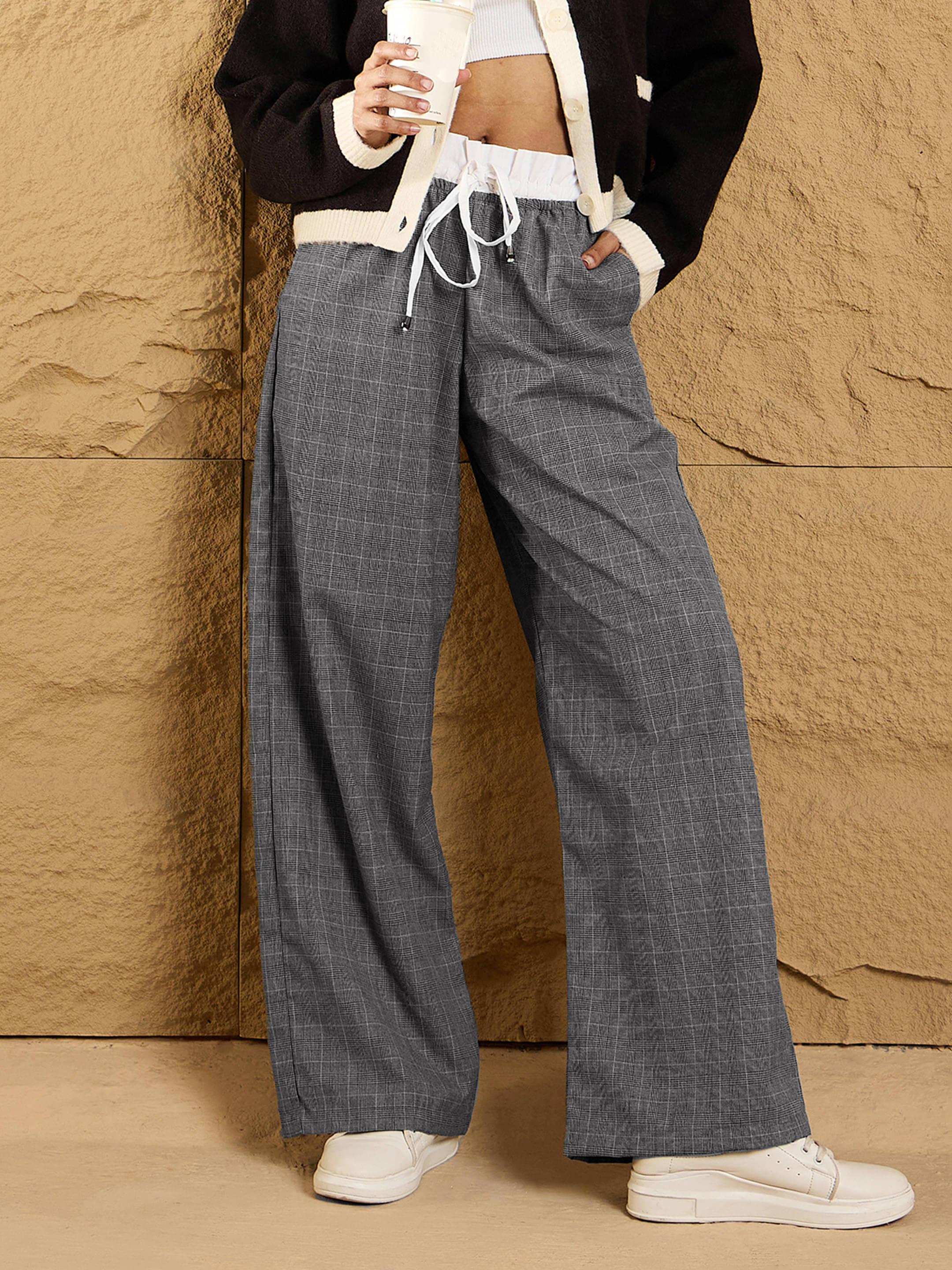     			Sassafras Pack of 1 Polyester Regular Women's Casual Pants ( Black )