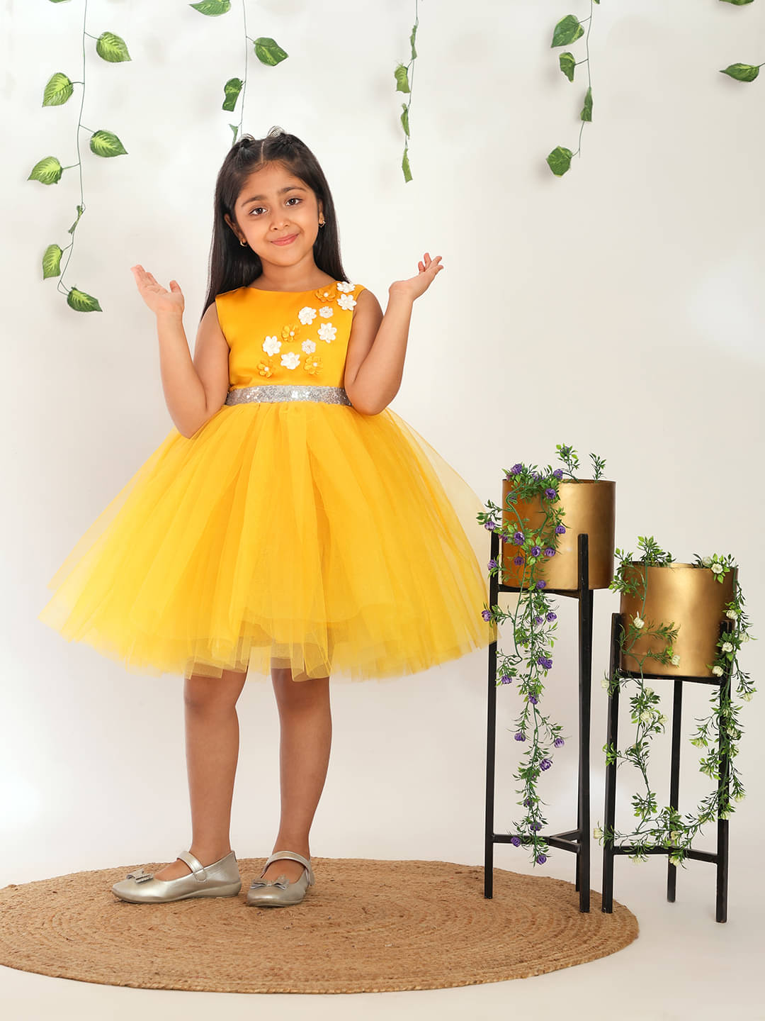     			Toy Balloon Kids Net Dress For Girls ( Pack of 1 , Yellow )
