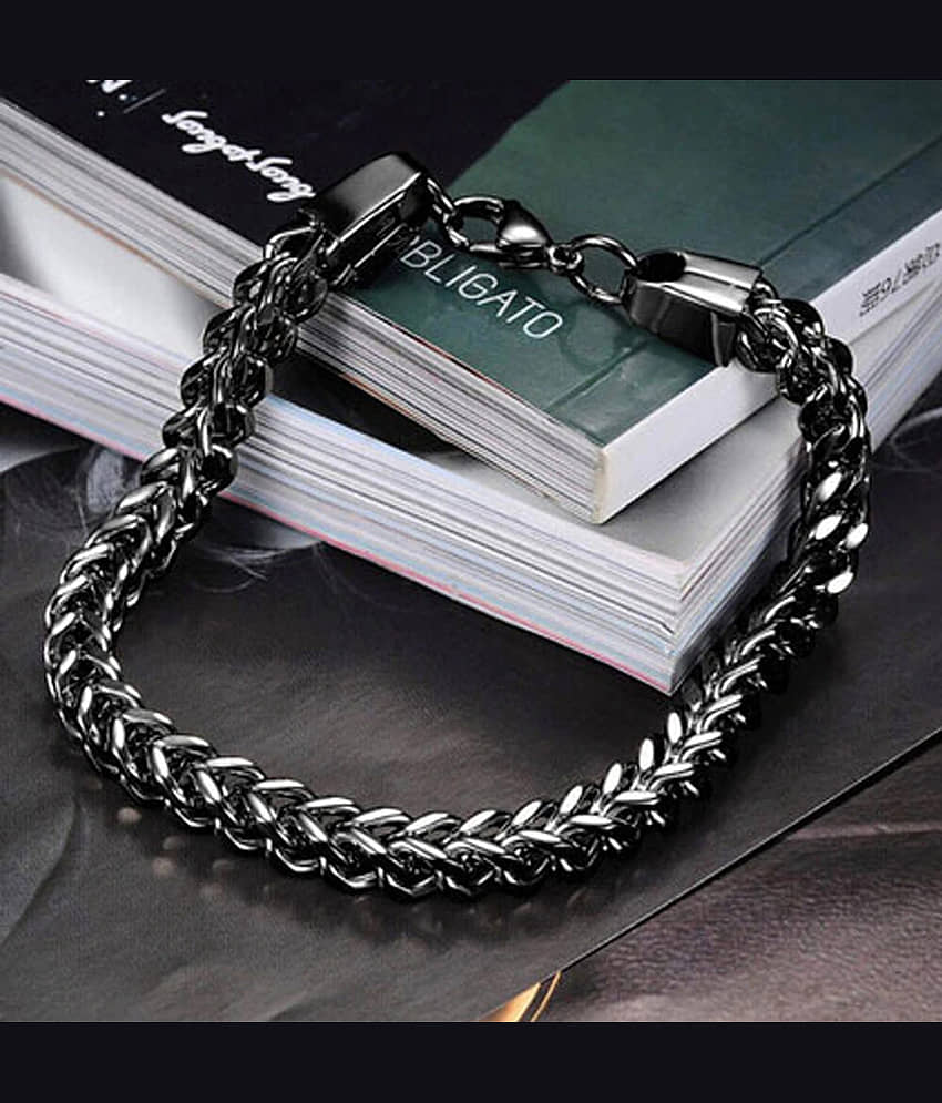FASHION FRILL Black Bracelet ( Pack of 1 ) - Bangles & Bracelets | Buy online on ZillyBuy