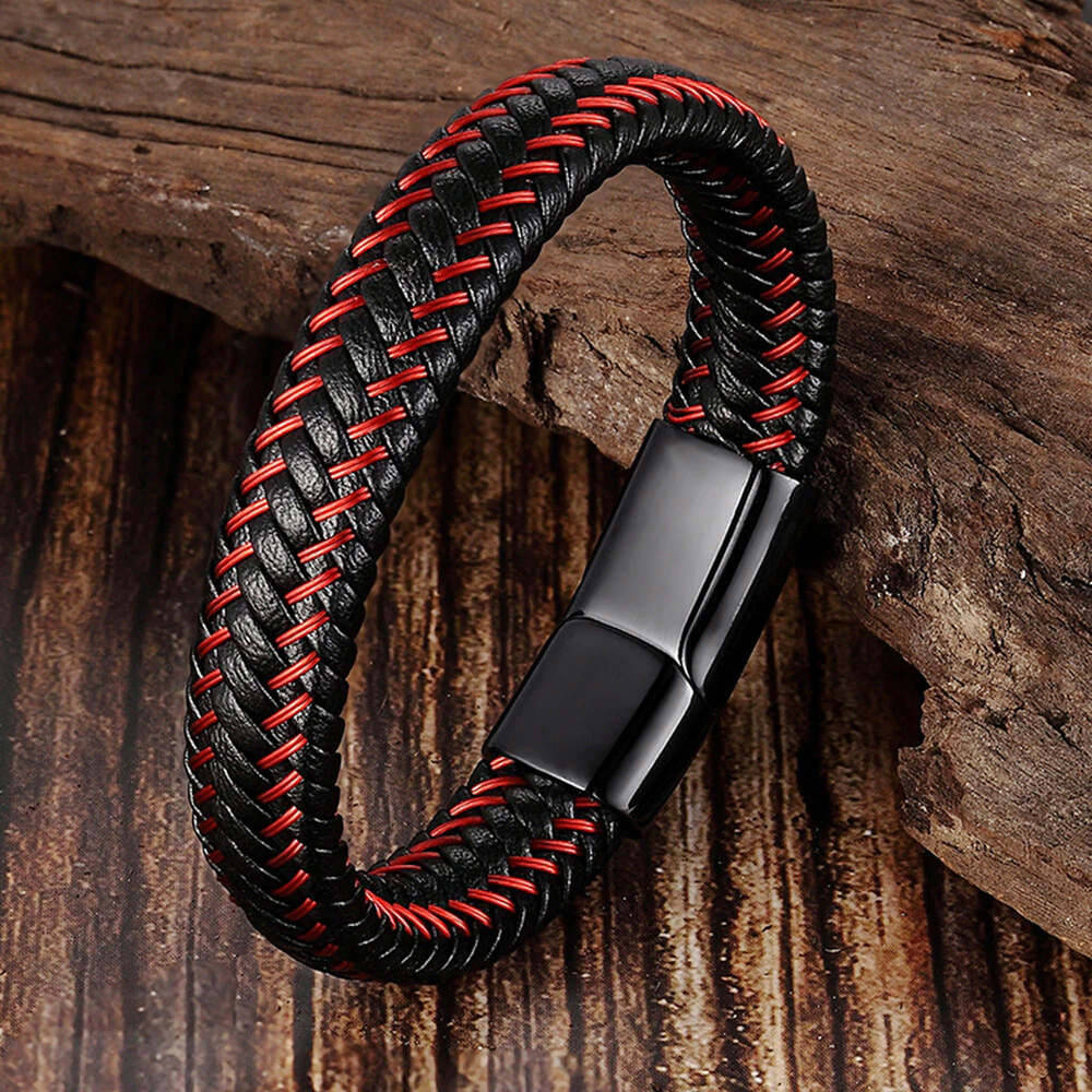     			FASHION FRILL Red Bracelet ( Pack of 1 )