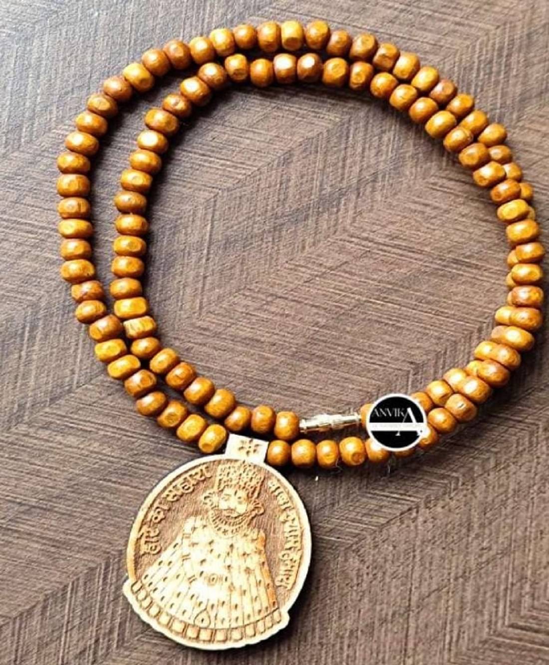 Foxdean Multicolor Religious Pendant With Chain ( Pack of 1 ) Foxdean Multicolor Religious Pendant With Chain ( Pack of 1 )