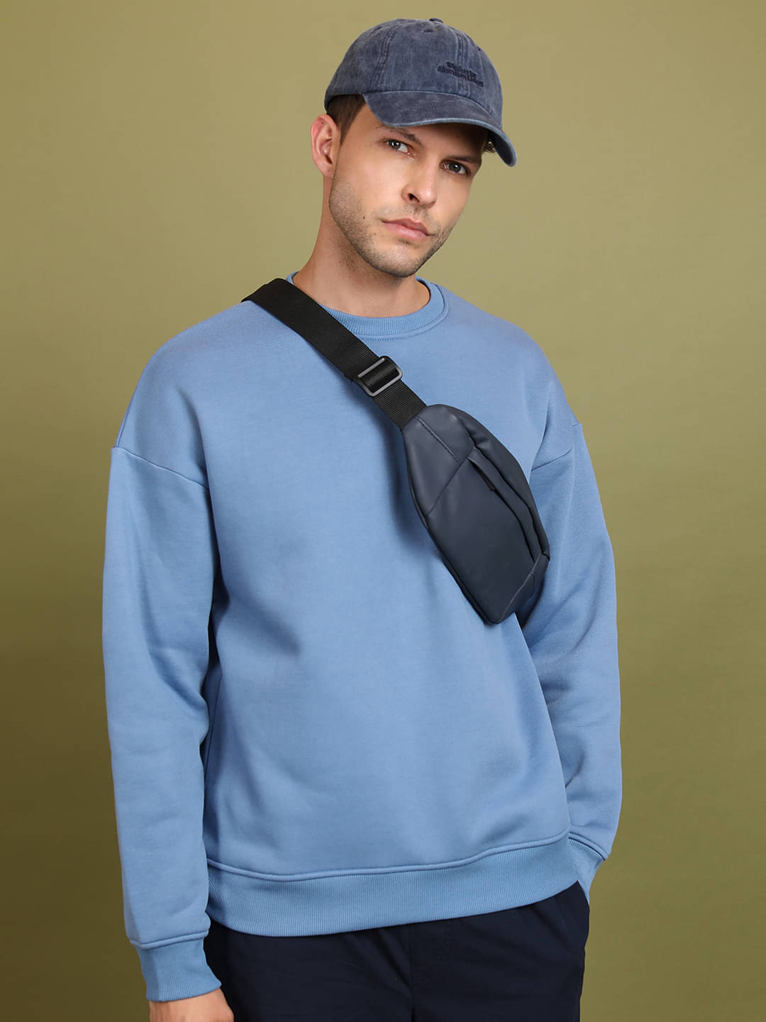     			Highlander Polyester Round Neck Men's Sweatshirt - Blue ( Pack of 1 )