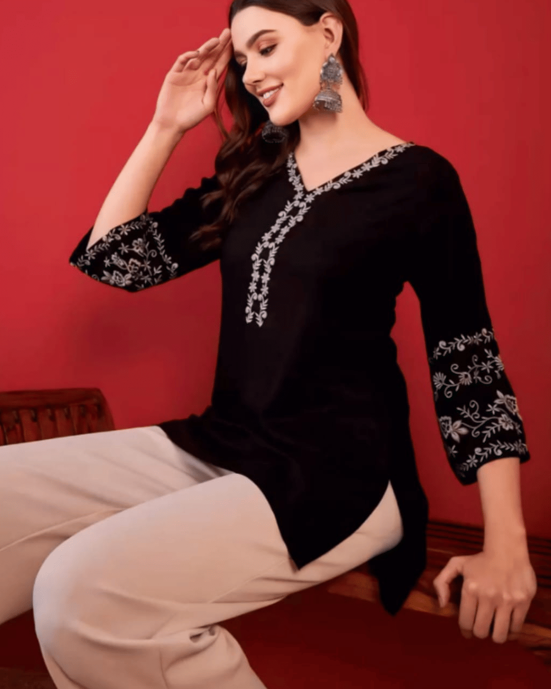 MCST Women Rayon Solid Flared Kurti ( Black )     			MCST Women Rayon Solid Flared Kurti ( Black )