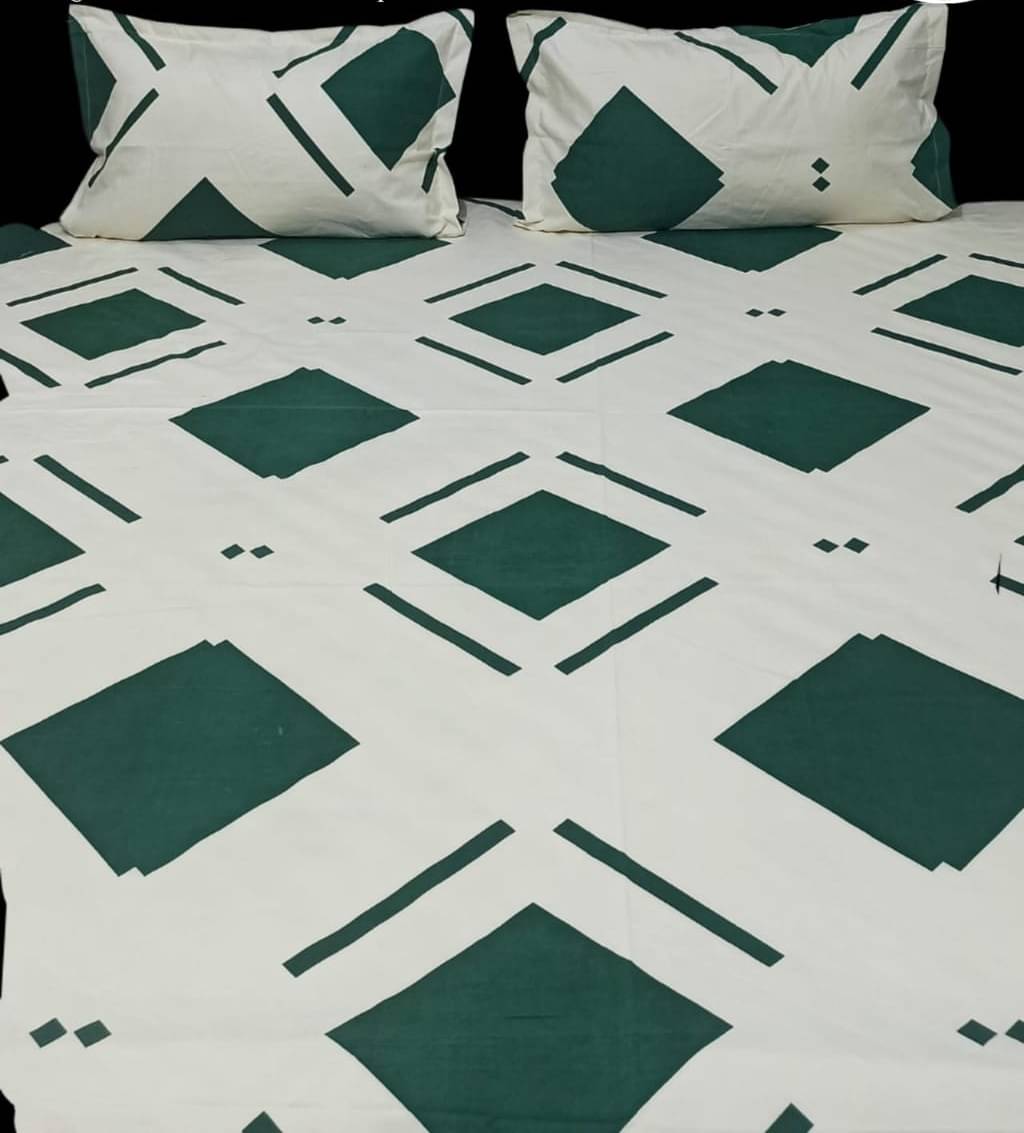     			NeLeo Poly Cotton Geometric Fitted 1 Bedsheet with 2 Pillow Covers ( King Size ) - Green