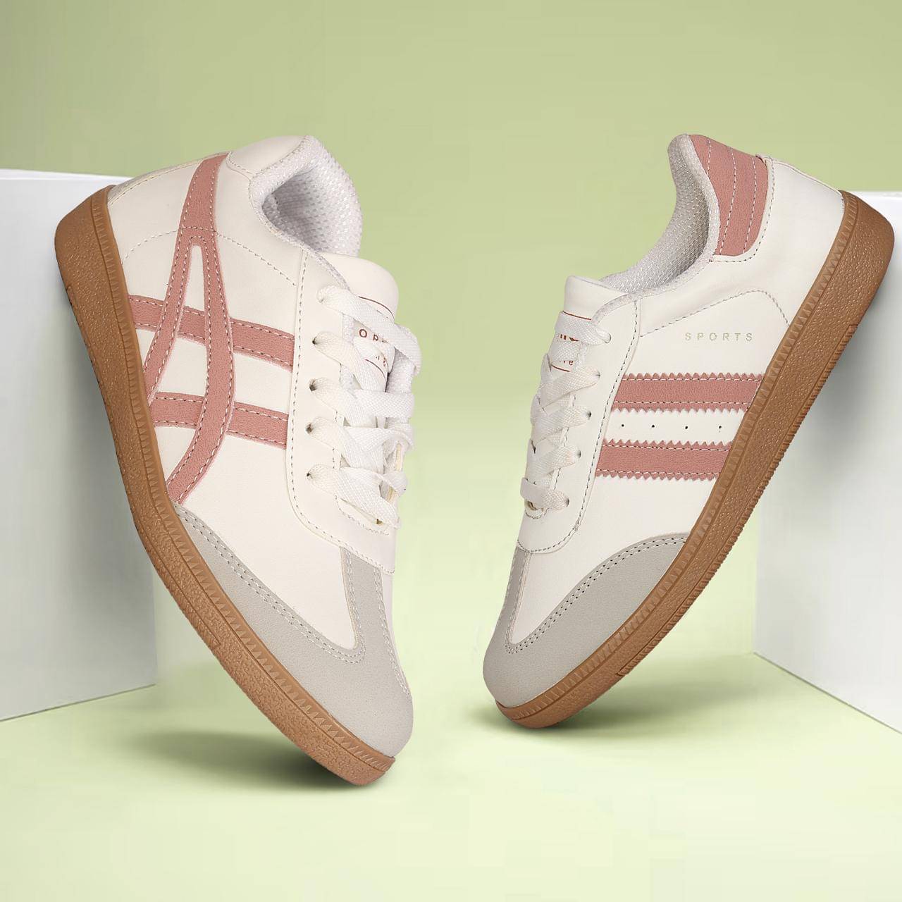     			Red Pigeon Cream Women's Sneakers