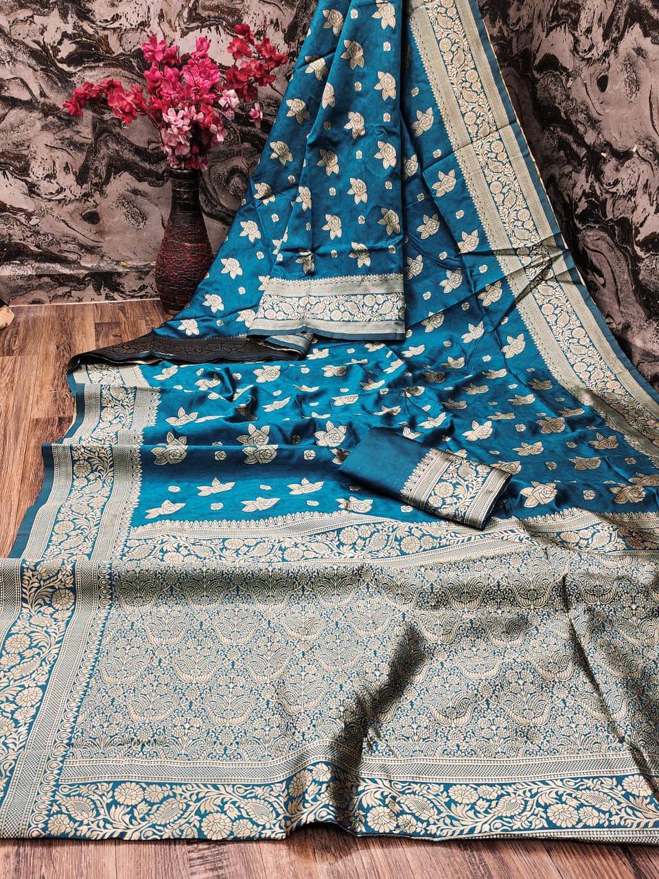 fab woven Art Silk Woven Kanjeevaram Sarees With Unstitched Blouse Piece ( Teal ) fab woven Art Silk Woven Kanjeevaram Sarees With Unstitched Blouse Piece ( Teal )