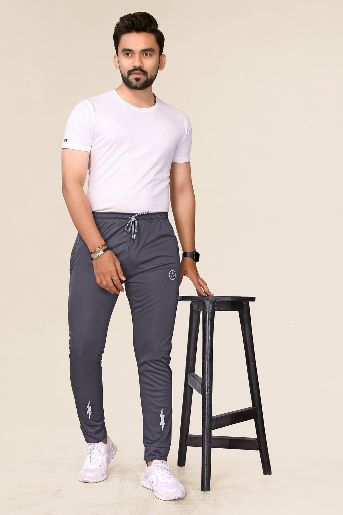 Kashvi Sarees Grey Lycra Men's Trackpants ( Pack of 1 ) Kashvi Sarees Grey Lycra Men's Trackpants ( Pack of 1 )