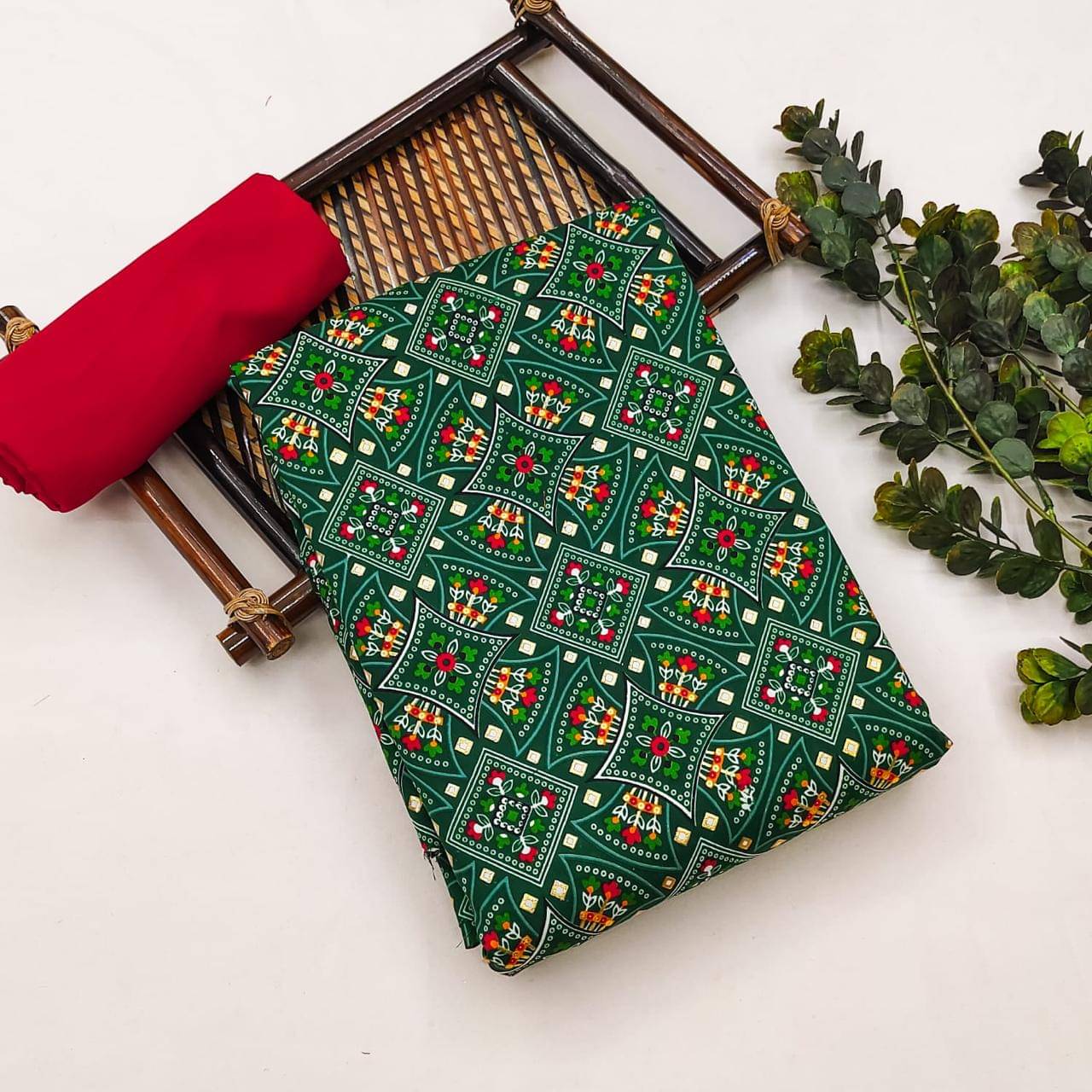     			Maa Ambey Creation Women Crepe Unstitched Dress Material ( Dark Green )