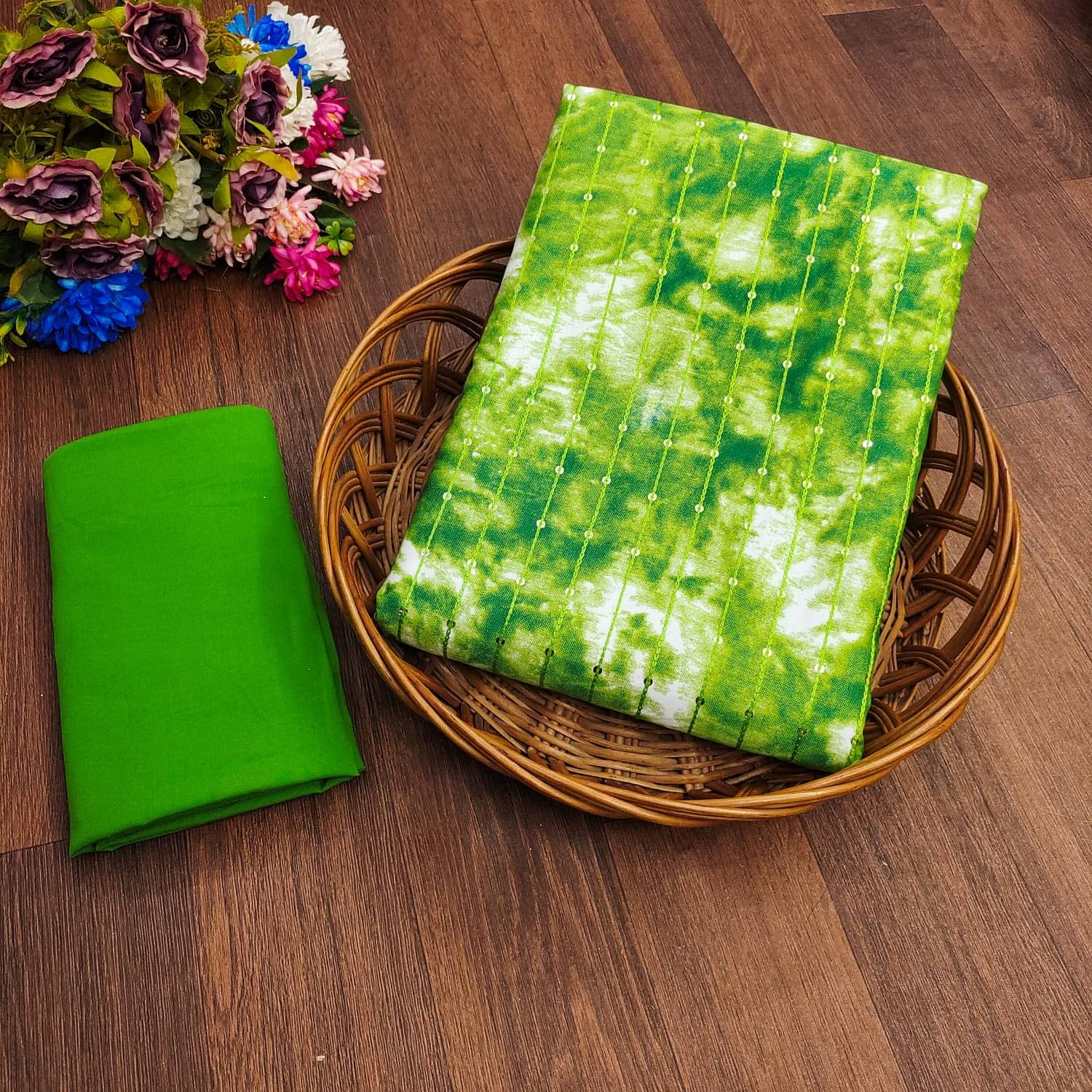 Maa Ambey Creation Women Crepe Unstitched Dress Material ( Green ) Maa Ambey Creation Women Crepe Unstitched Dress Material ( Green )