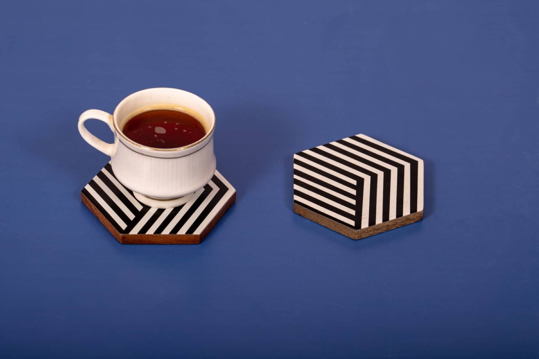     			Olha-O | Ethnic Gifting & Decor Set of 4 Wood Coaster