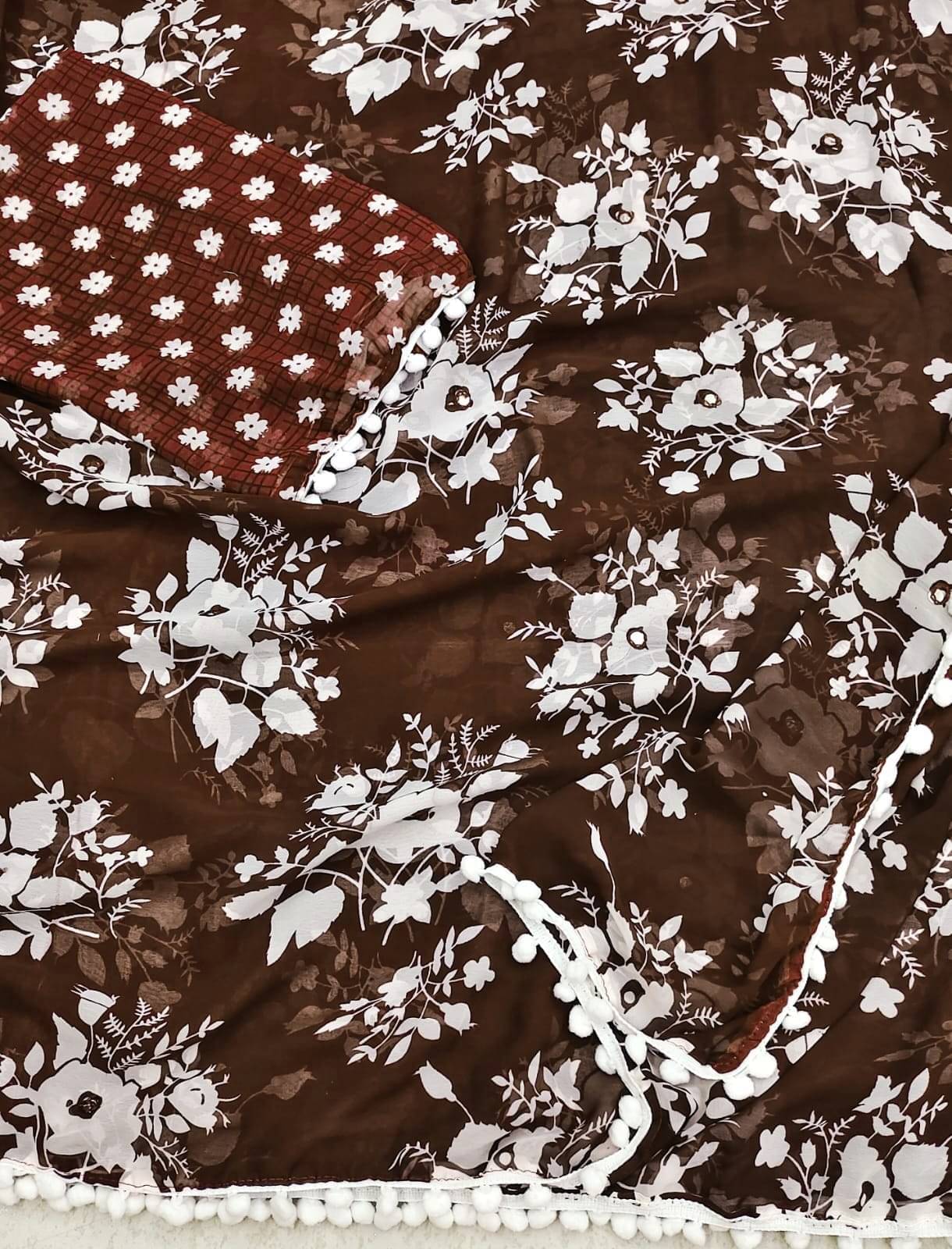     			R K S M Georgette Printed Saree With Unstitched Blouse Piece ( Brown )