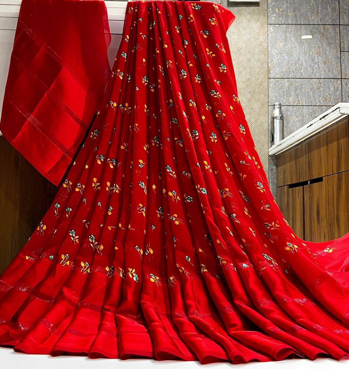 SHIRODHARI Satin Printed Saree With Unstitched Blouse Piece ( Red ) SHIRODHARI Satin Printed Saree With Unstitched Blouse Piece ( Red )