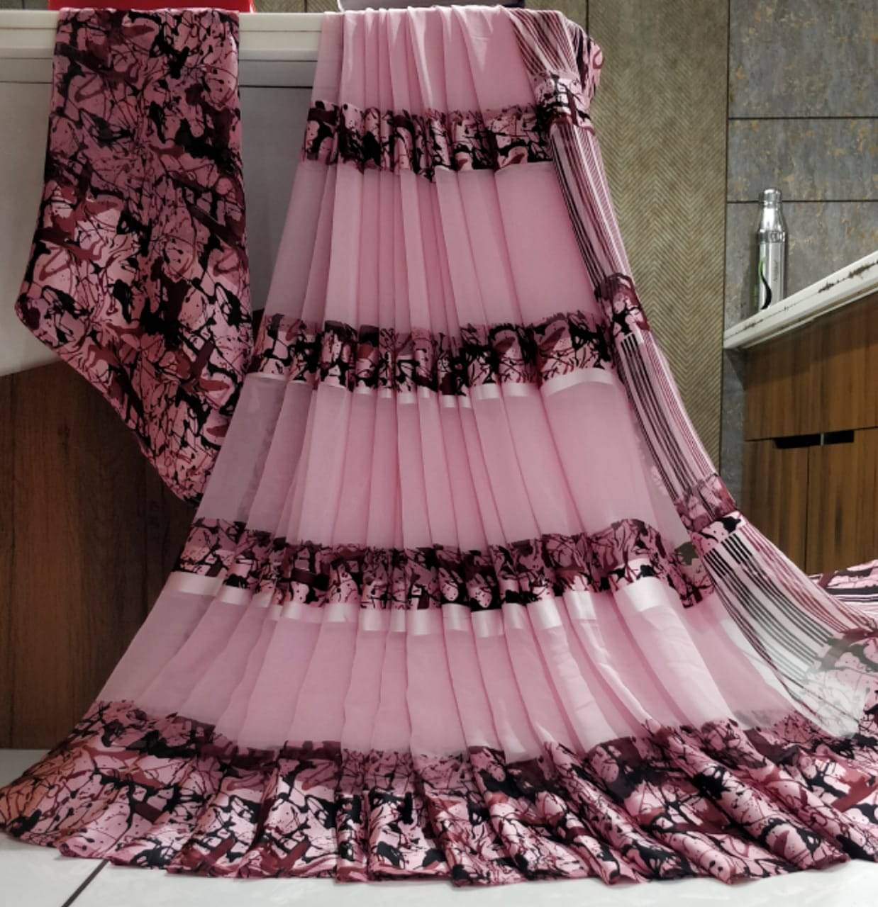 SHIRODHARI Satin Printed Saree With Unstitched Blouse Piece ( Pink ) SHIRODHARI Satin Printed Saree With Unstitched Blouse Piece ( Pink )