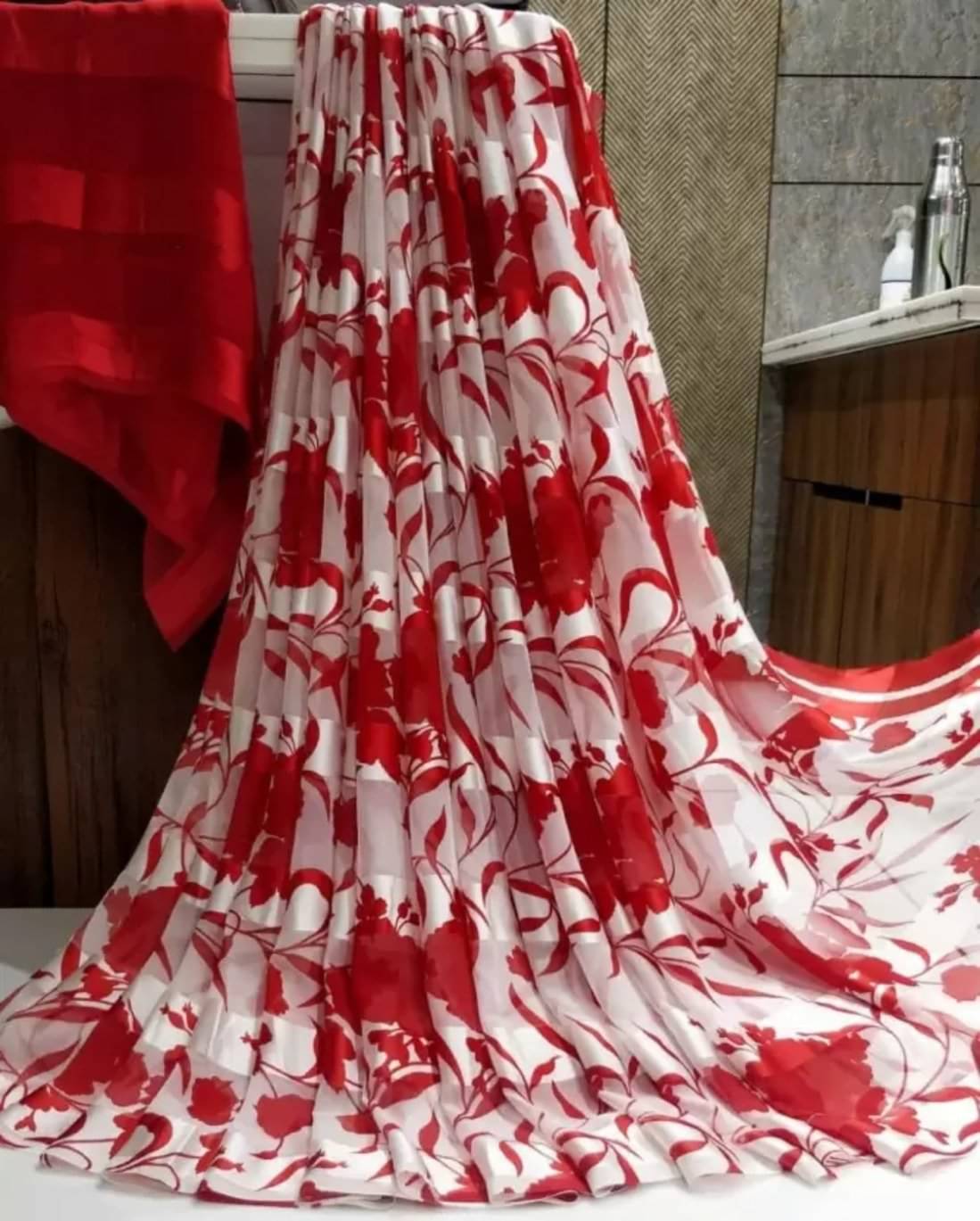 SHIRODHARI Satin Printed Saree With Unstitched Blouse Piece ( Red ) SHIRODHARI Satin Printed Saree With Unstitched Blouse Piece ( Red )
