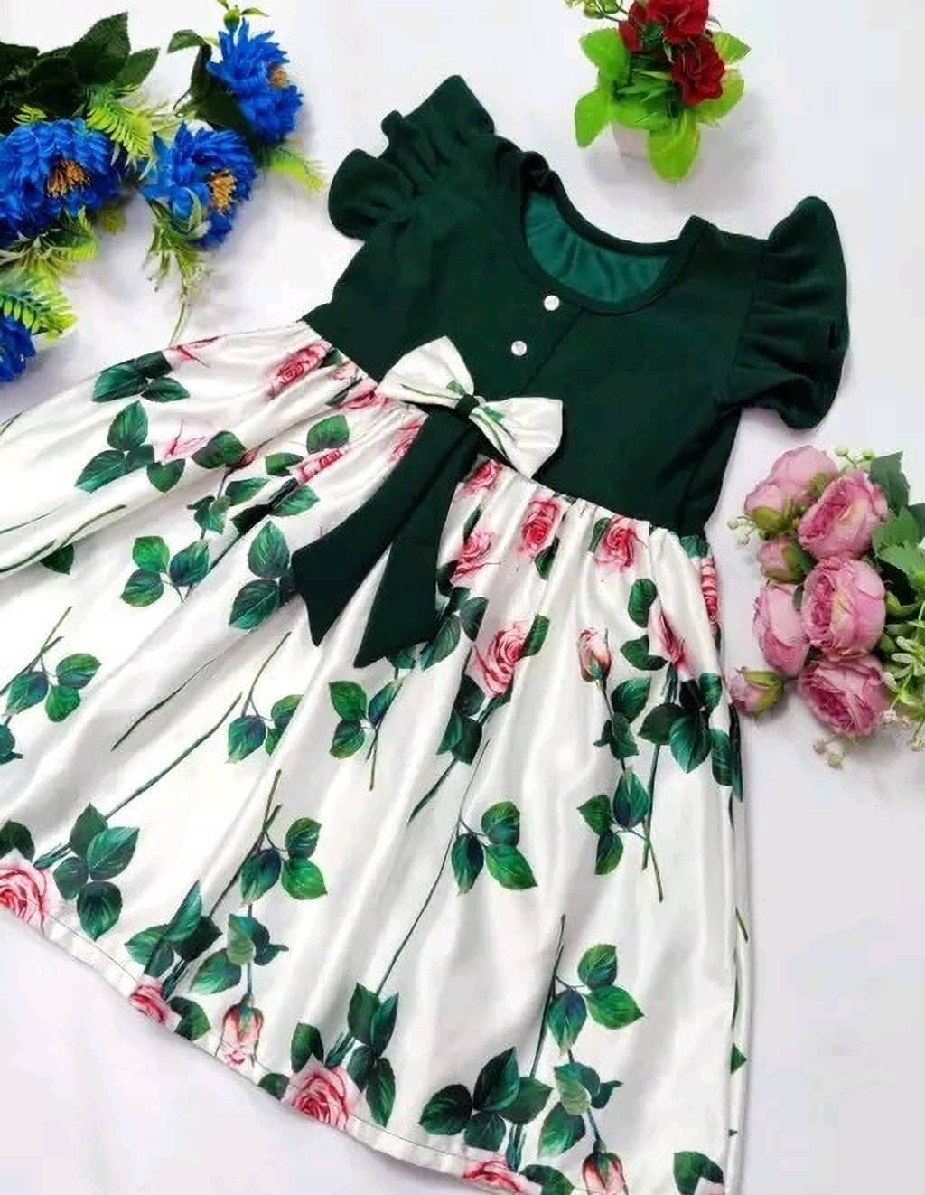    			UPTREND VESTURE Cotton Blend Dress For Baby Girls ( Pack of 1 , White )