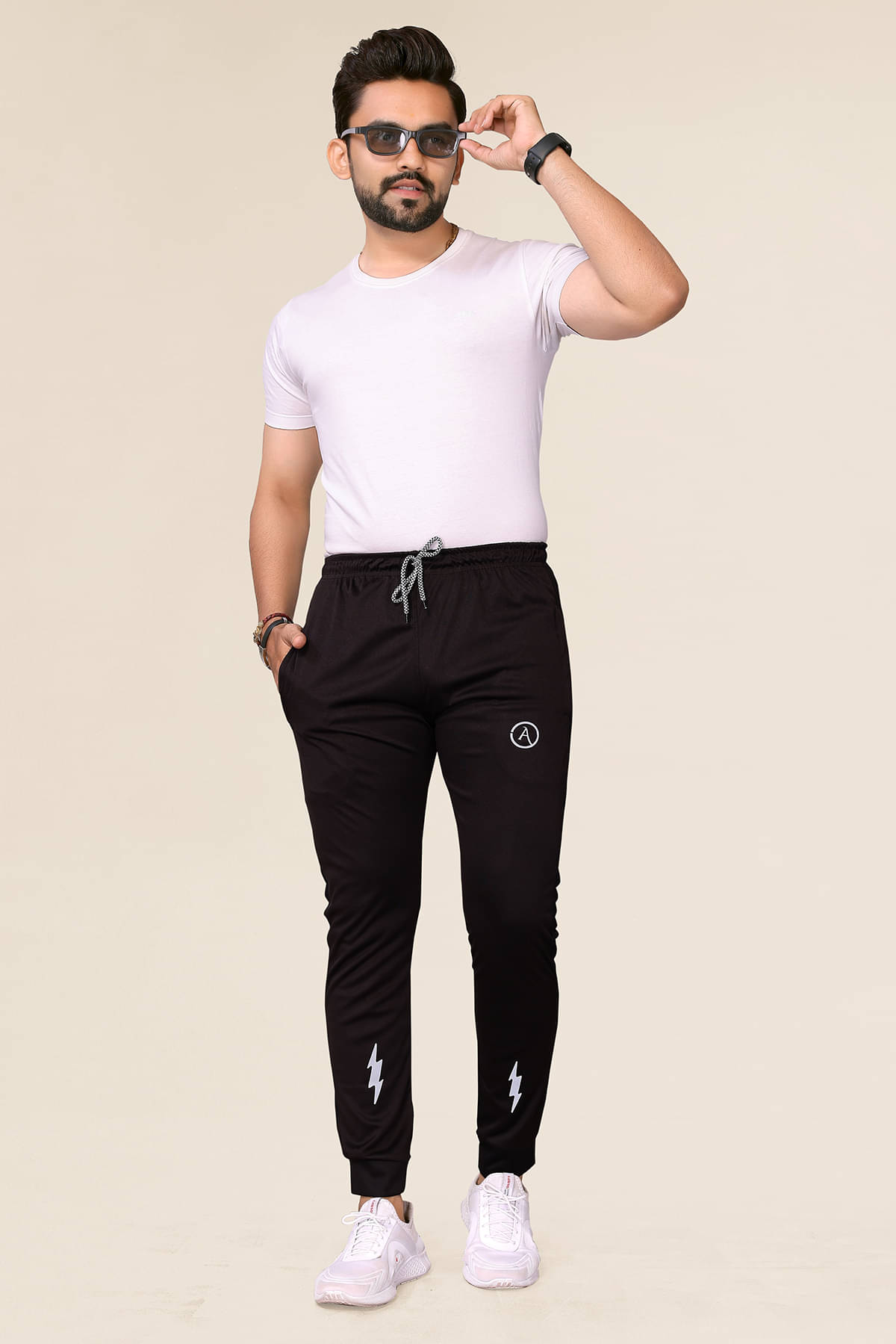 ANAND SAREES Black Lycra Men's Trackpants ( Pack of 1 ) ANAND SAREES Black Lycra Men's Trackpants ( Pack of 1 )