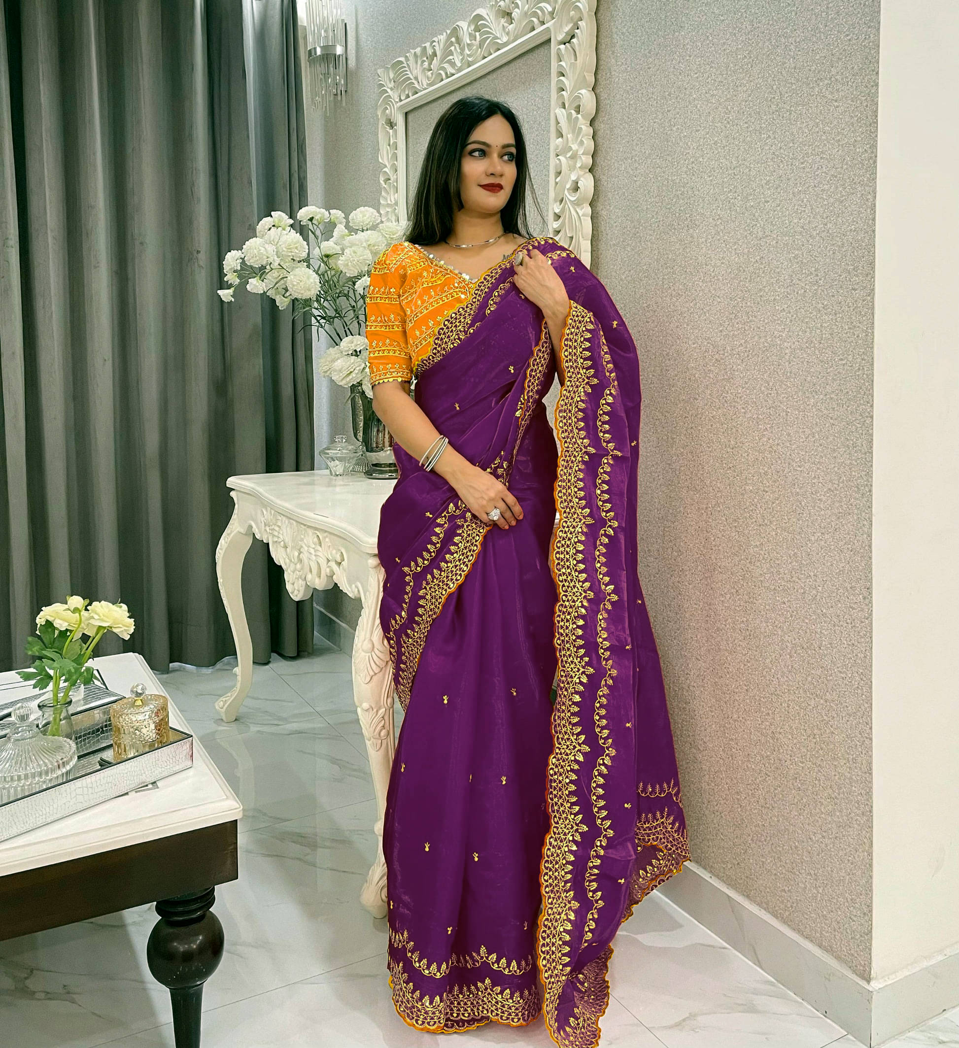     			Avenue Creation Zimmy Choo Embroidered Saree With Unstitched Blouse Piece ( Wine )