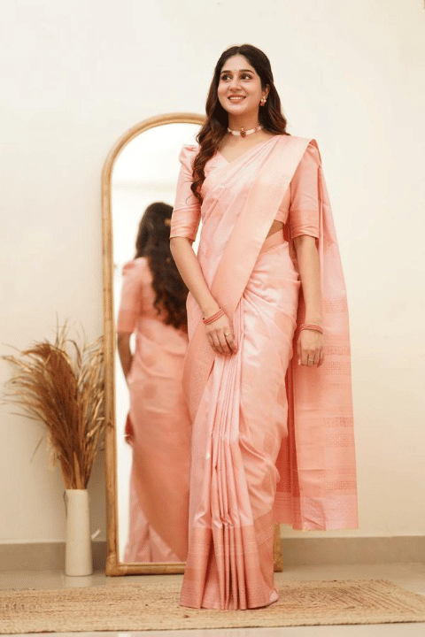 Balaji's Art Silk Woven Banarasi saree With Unstitched Blouse Piece ( Cream ) Balaji's Art Silk Woven Banarasi saree With Unstitched Blouse Piece ( Cream )