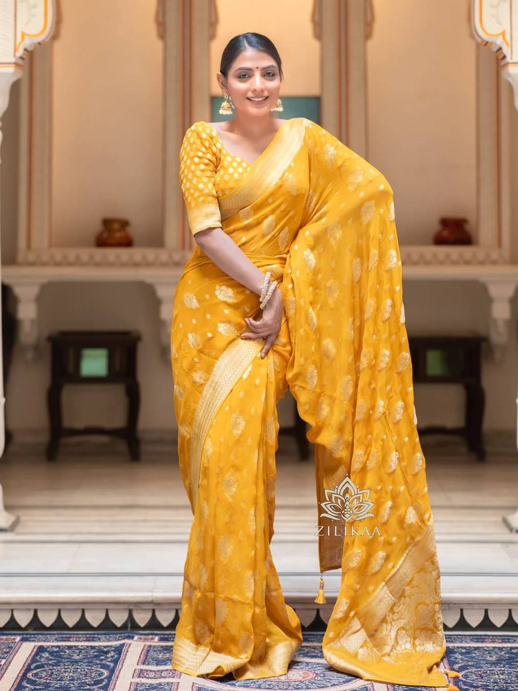 Balaji's Jacquard Woven Banarasi saree With Unstitched Blouse Piece ( Yellow )     			Balaji's Jacquard Woven Banarasi saree With Unstitched Blouse Piece ( Yellow )