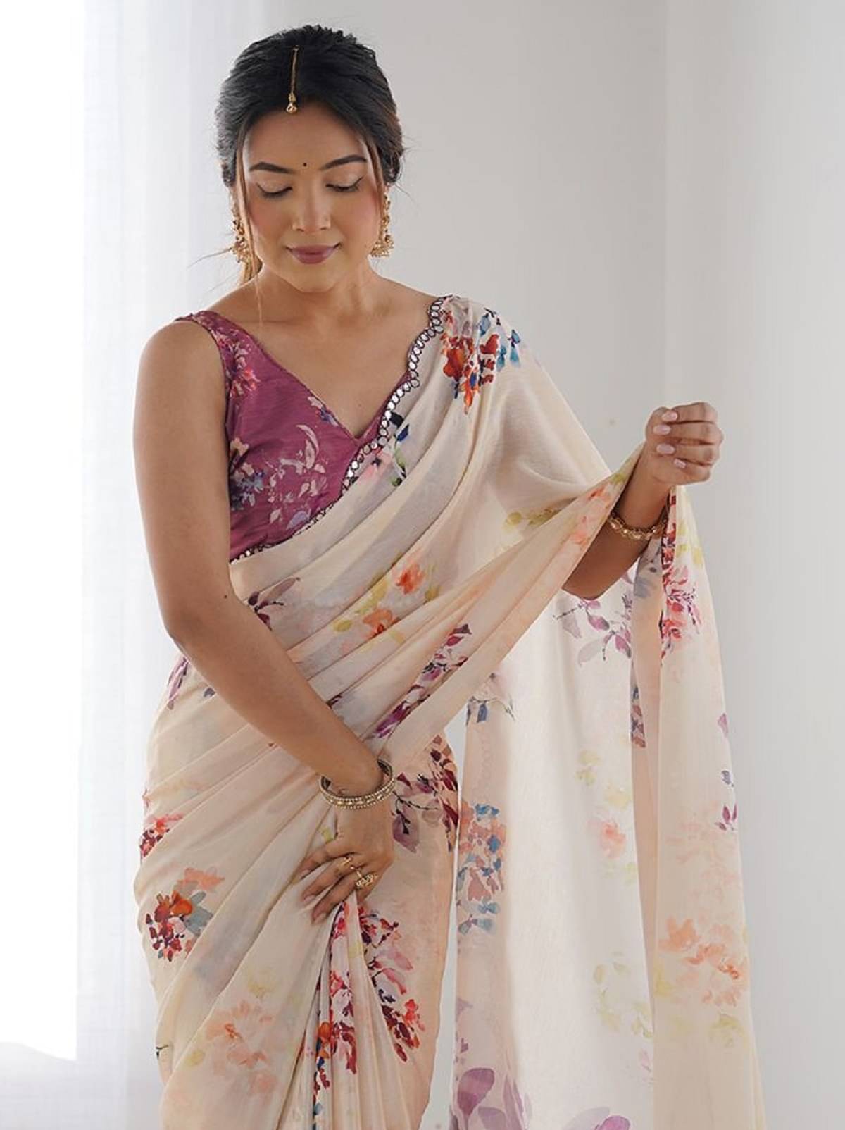     			Gazal Fashions Georgette Printed Saree With Unstitched Blouse Piece ( Cream )