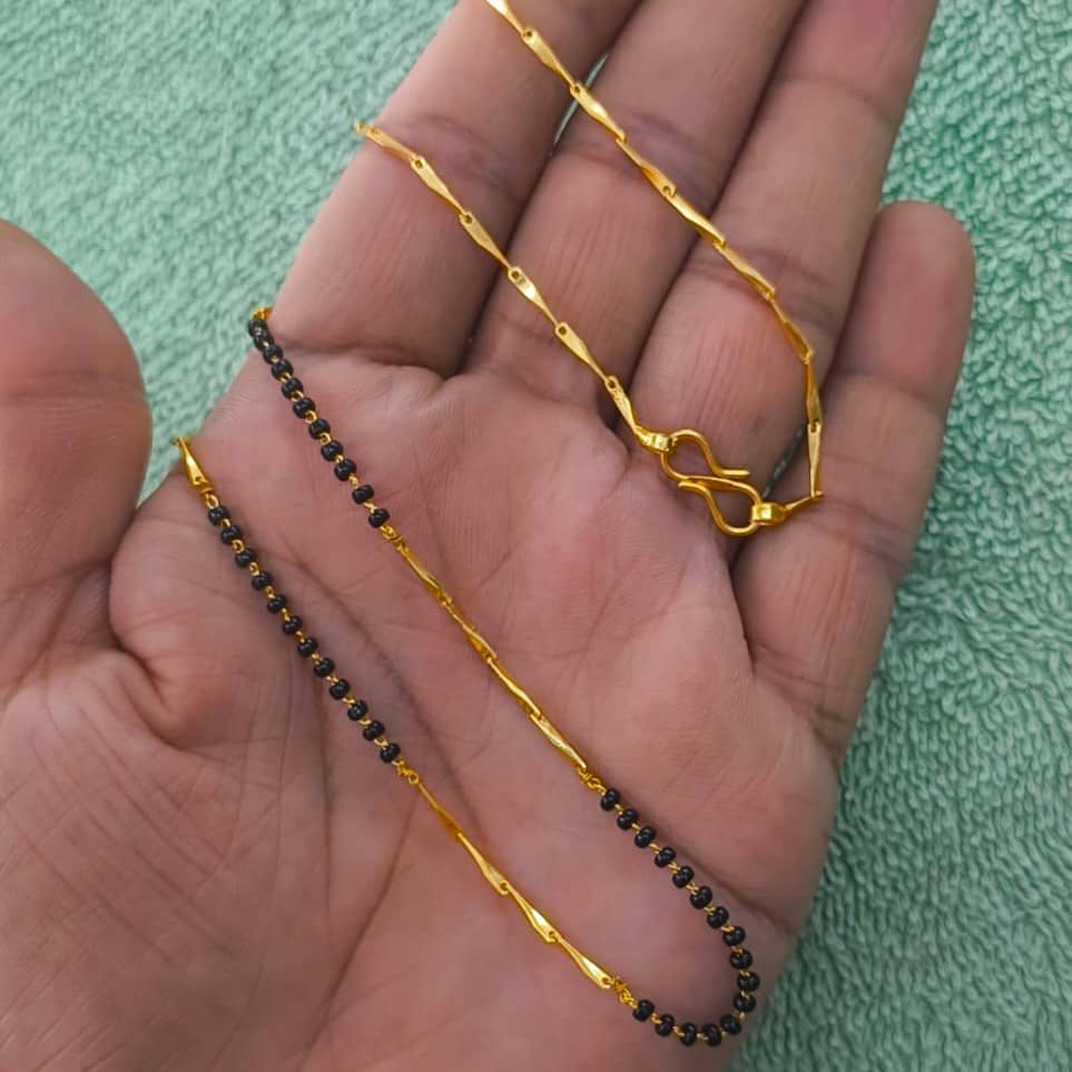 LA MESKEY Golden Mangalsutra ( Pack of 1 )