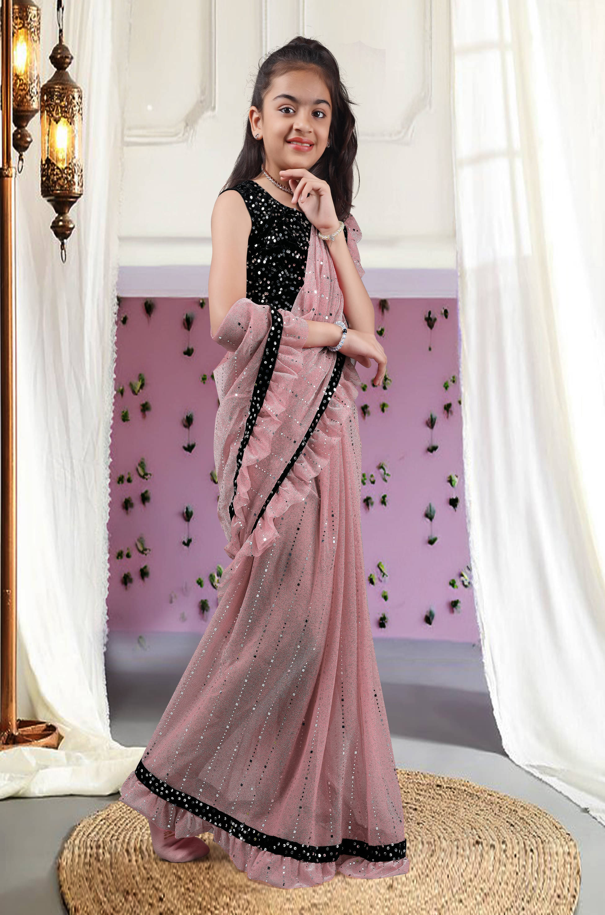     			Nilkanthvarni Creation Lycra Ready To Wear Saree For Girls ( Baby Pink , Pack of 1 )