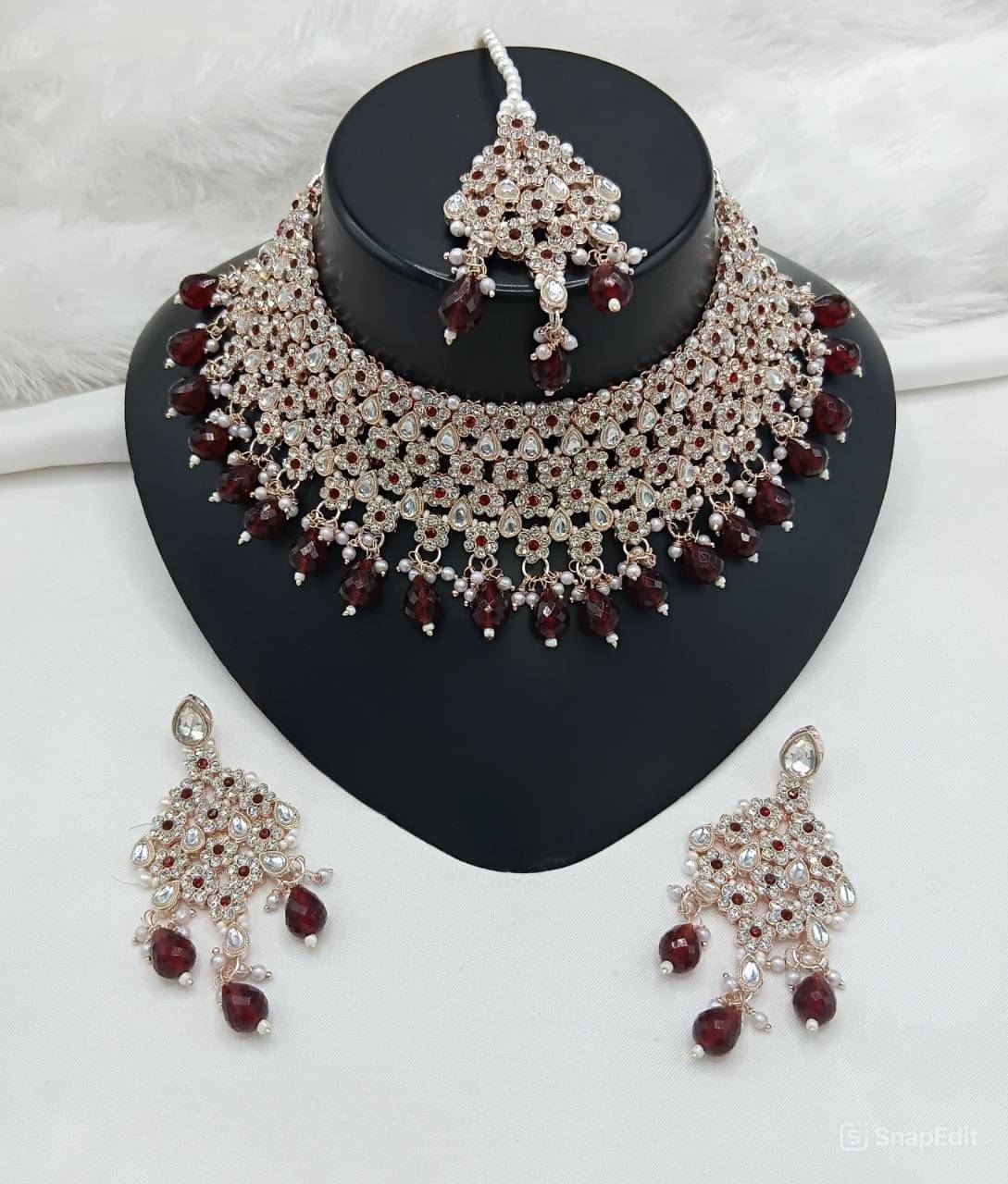     			Padmavati Bangles Maroon Alloy Necklace Set ( Pack of 1 )