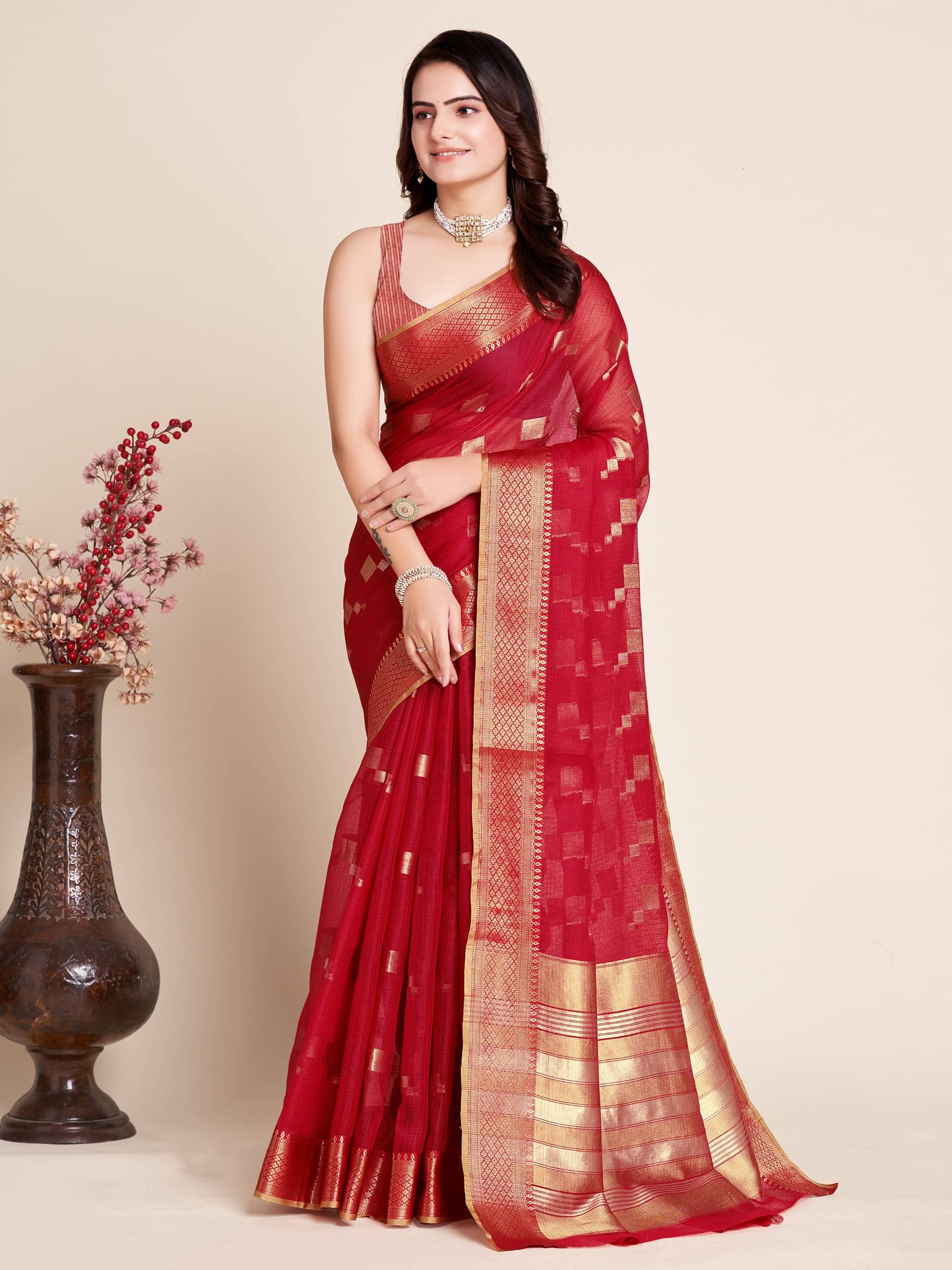 Rangtulika Ethnics Silk Woven Banarasi saree With Unstitched Blouse Piece ( Red ) Rangtulika Ethnics Silk Woven Banarasi saree With Unstitched Blouse Piece ( Red )
