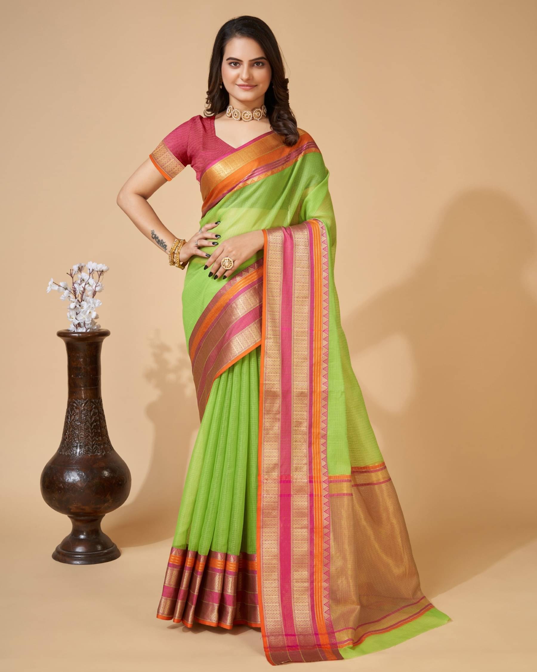     			Rangtulika Ethnics Silk Woven Banarasi saree With Unstitched Blouse Piece ( Light Green )