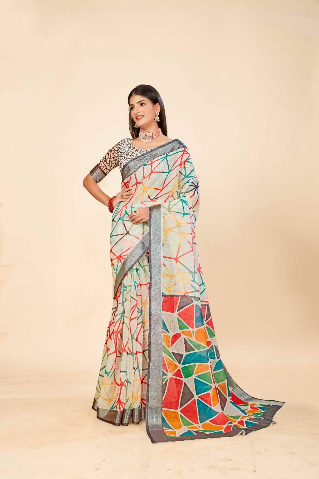     			VTEXX Cotton Printed Saree With Unstitched Blouse Piece ( Multicolor 3 )