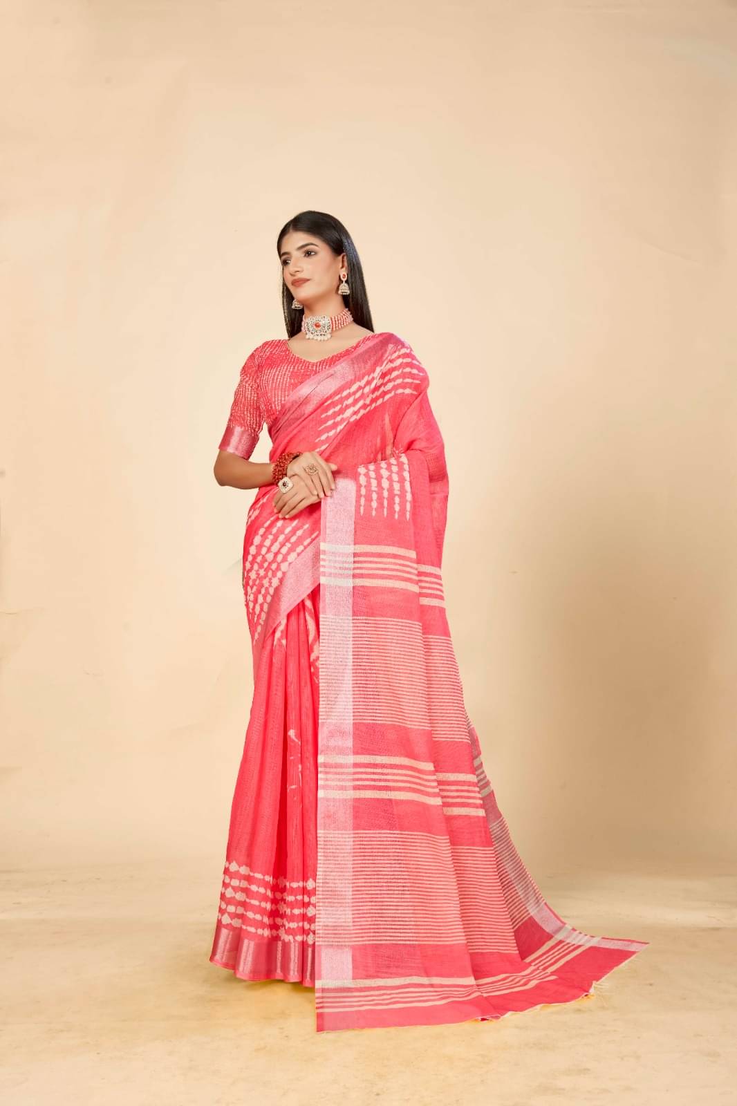     			VTEXX Cotton Printed Saree With Unstitched Blouse Piece ( Red )