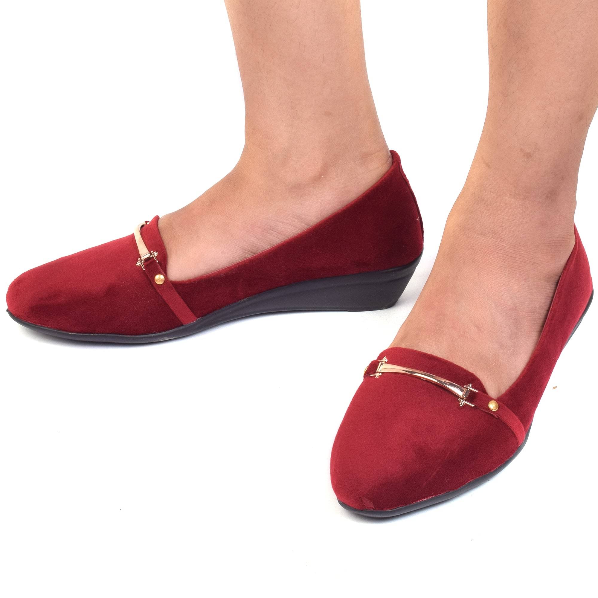     			XE Looks Maroon Women's Slip On Heels