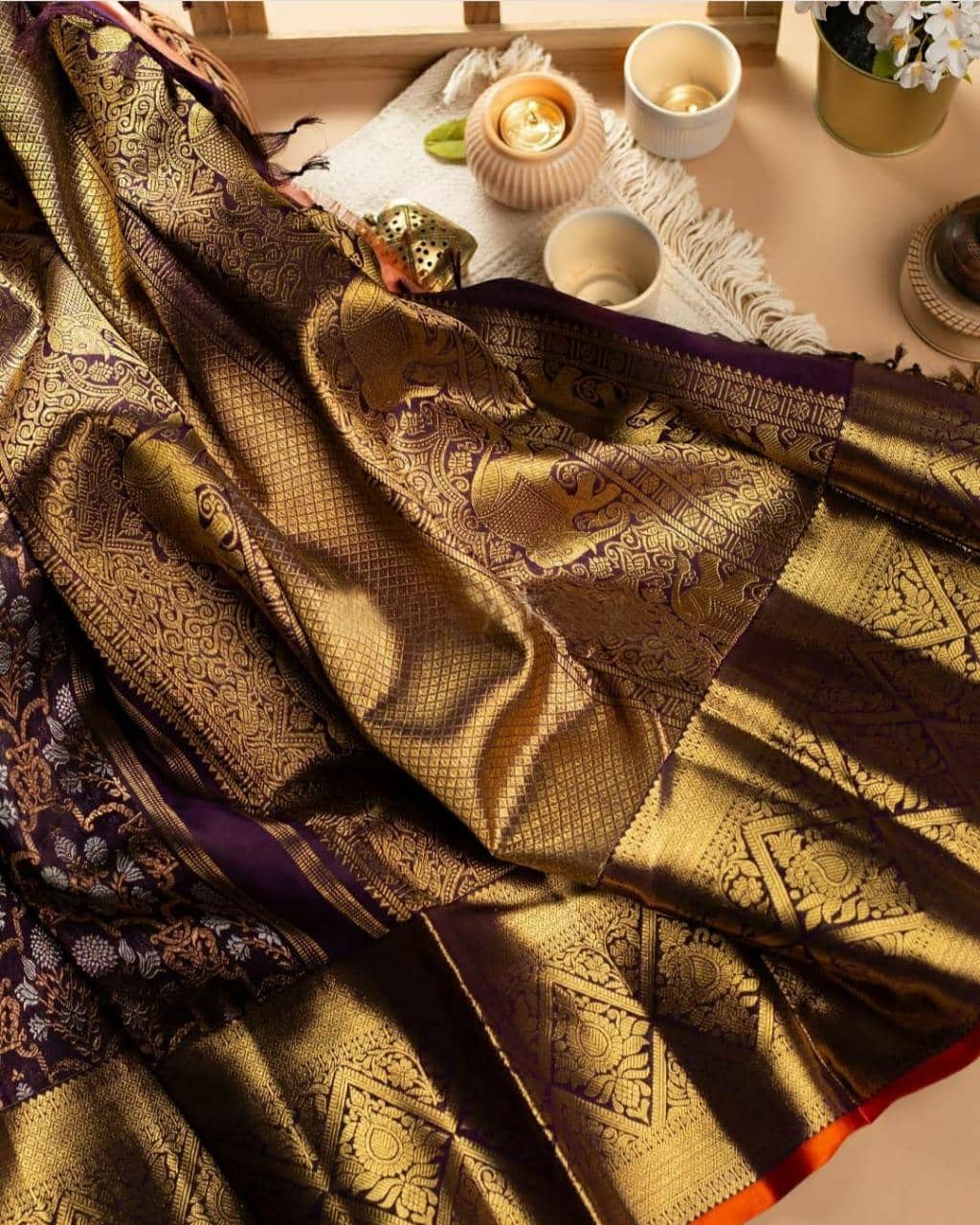 fab woven Art Silk Woven Kanjeevaram Sarees With Unstitched Blouse Piece ( Wine ) - Sarees | Buy online on ZillyBuy