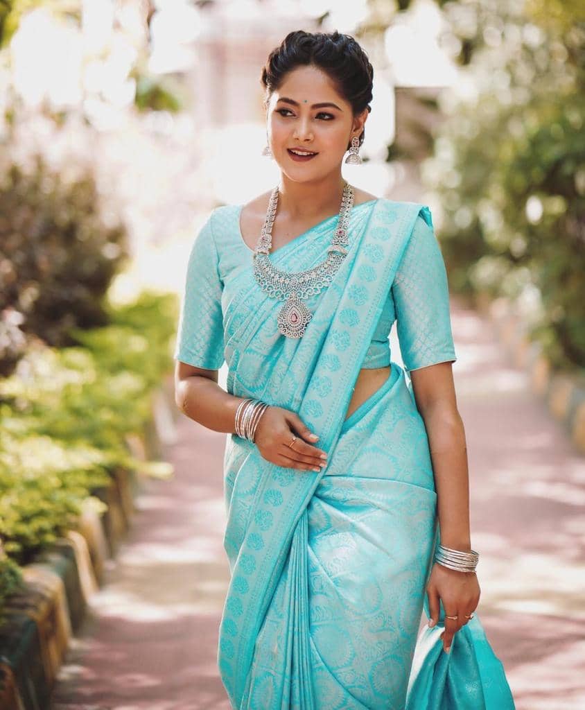 fab woven Art Silk Woven Kanjeevaram Sarees With Unstitched Blouse Piece ( Turquoise ) - Sarees | Buy online on ZillyBuy