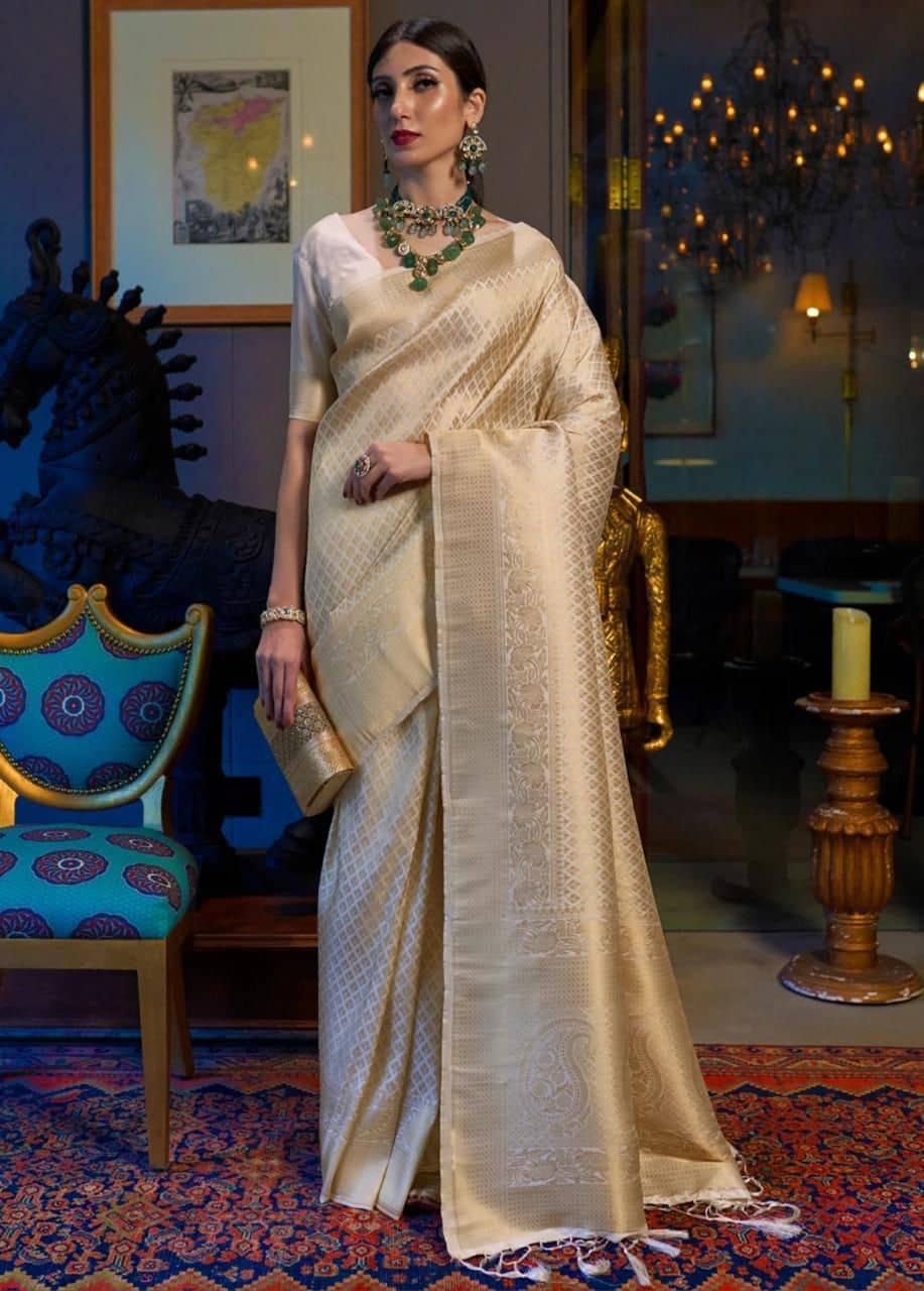 fab woven Art Silk Woven Kanjeevaram Sarees With Unstitched Blouse Piece ( White ) - Sarees | Buy online on ZillyBuy
