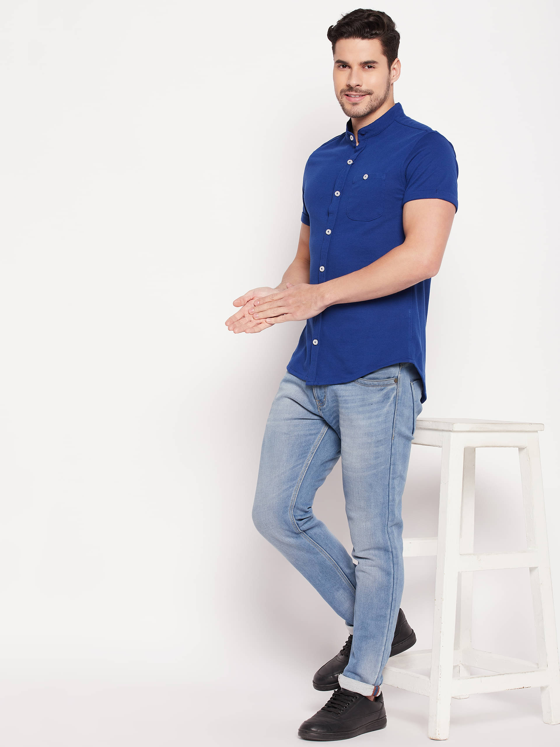 Club York Cotton Blend Regular Fit Solids Half Sleeves Men's Casual Shirt - Blue ( Pack of 1 )     			Club York Cotton Blend Regular Fit Solids Half Sleeves Men's Casual Shirt - Blue ( Pack of 1 )
