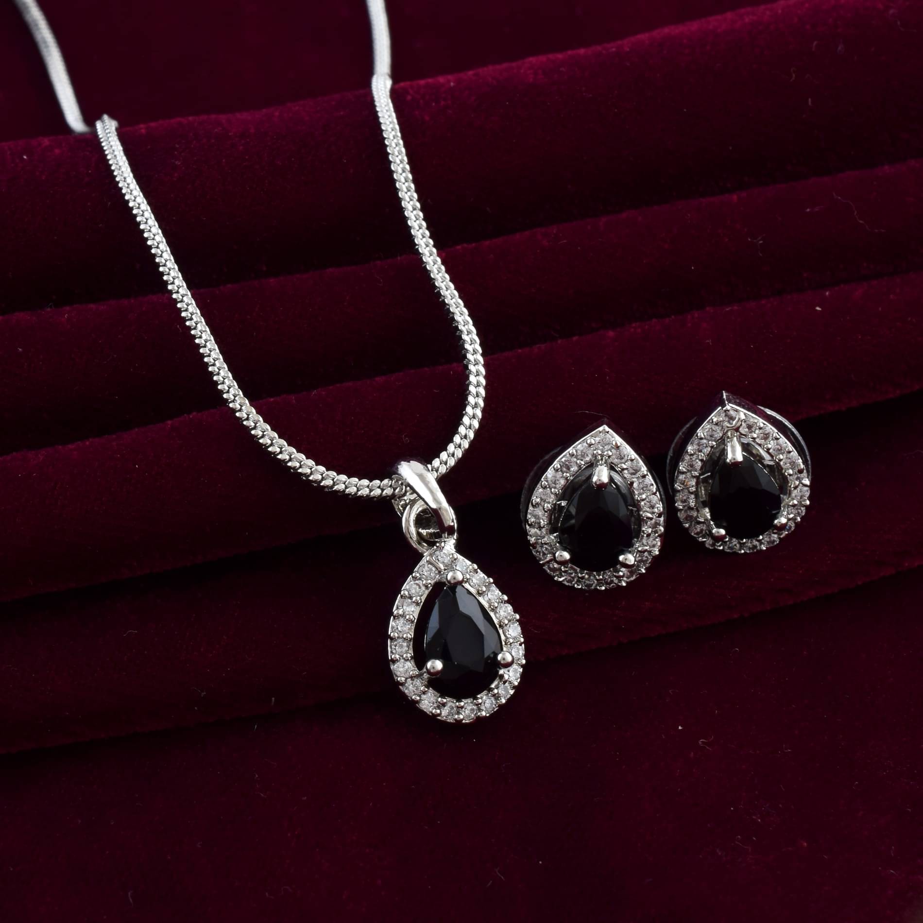     			ADMIER Black Pendant set ( Pack of 3 )