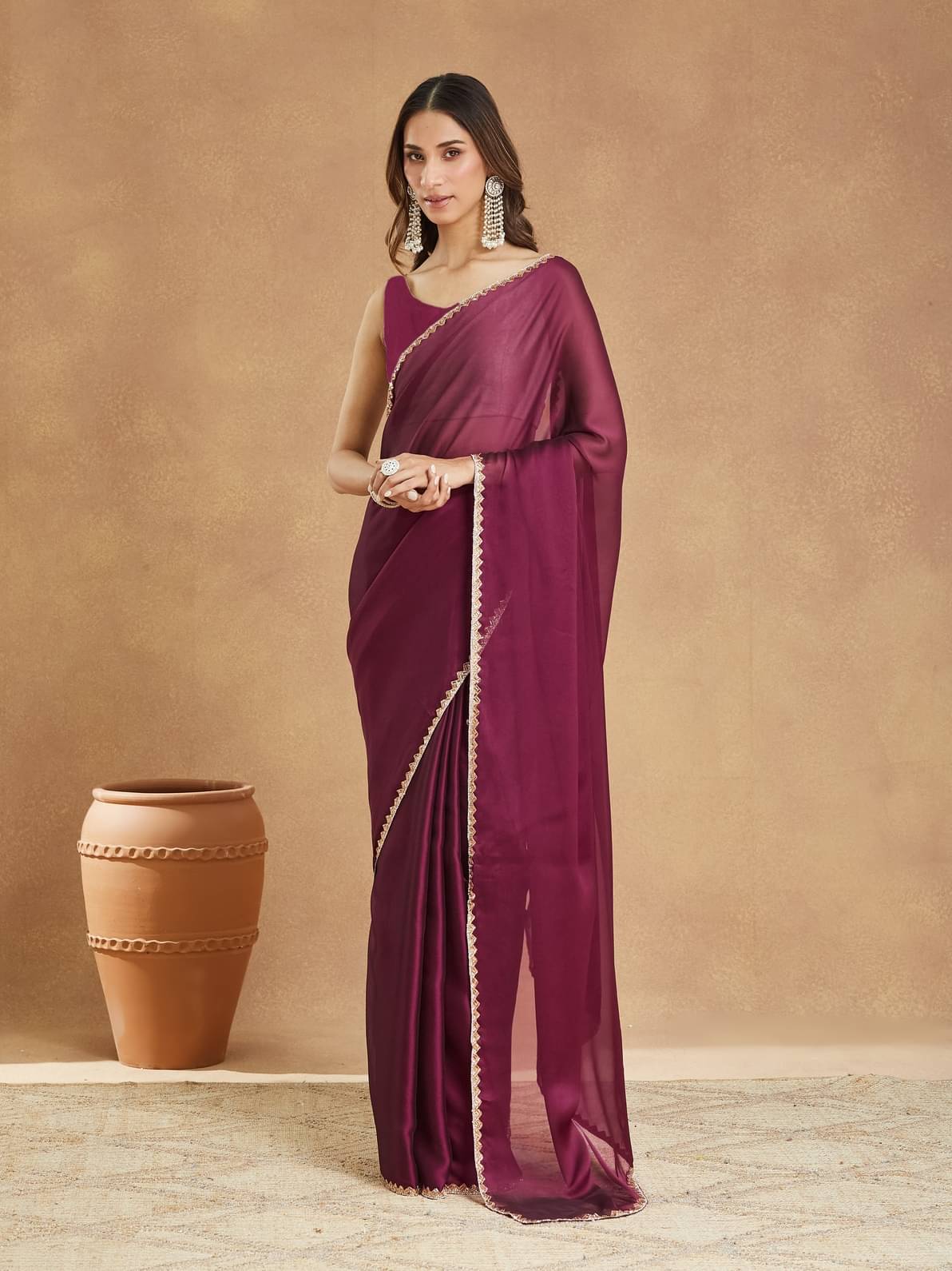 Indy Bliss Silk Blend Solid Regular Saree With Unstitched Blouse Piece ( Magenta ) Indy Bliss Silk Blend Solid Regular Saree With Unstitched Blouse Piece ( Magenta )